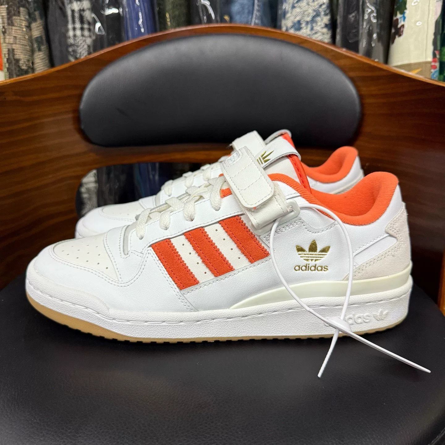 Adidas Adidas White Lowtop Sneakers 43 Men Size US 10 / EU 43 - 6 Thumbnail