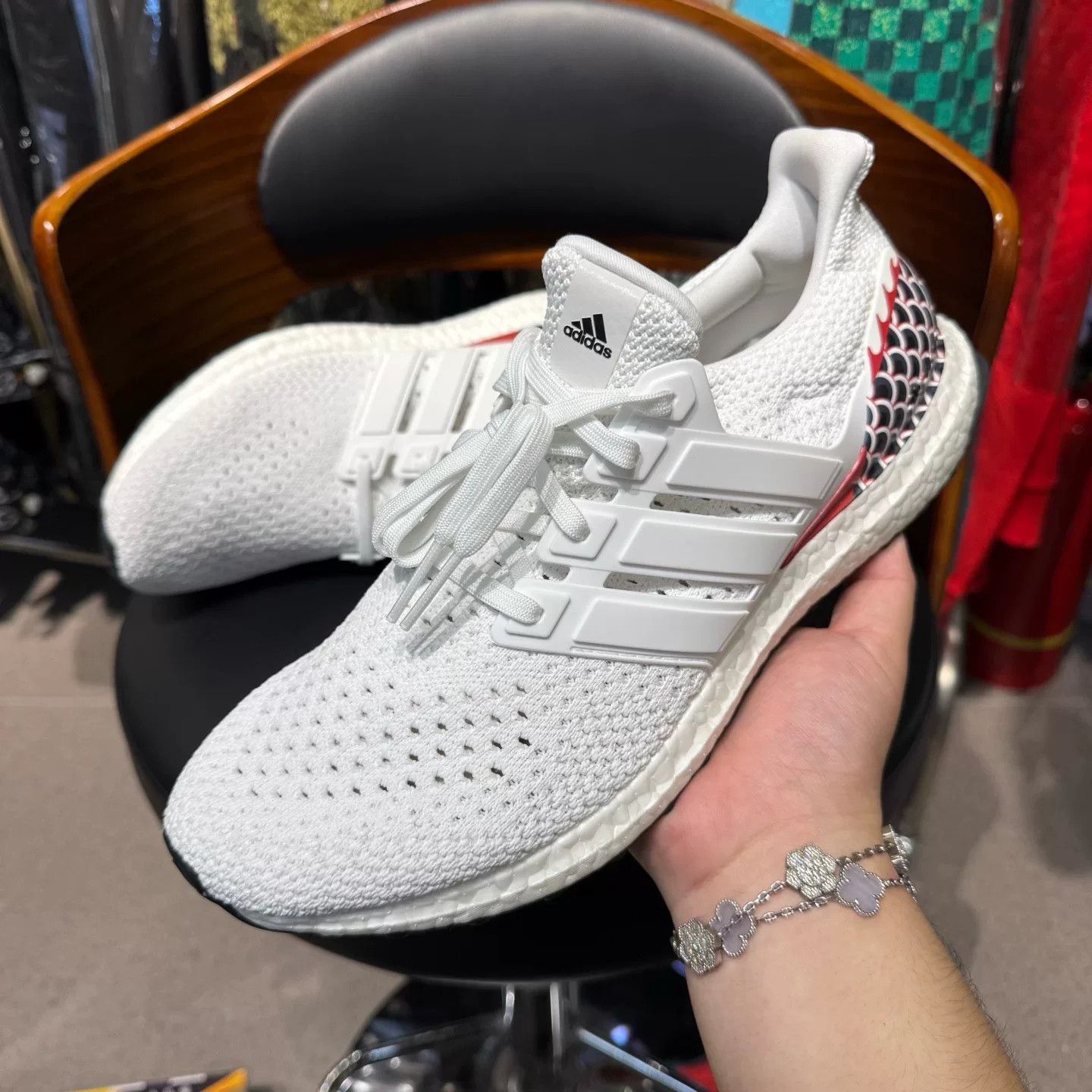 Adidas Adidas Limited Lowtop Sneakers 44.5 Men Size US 11 / EU 44 - 5 Thumbnail