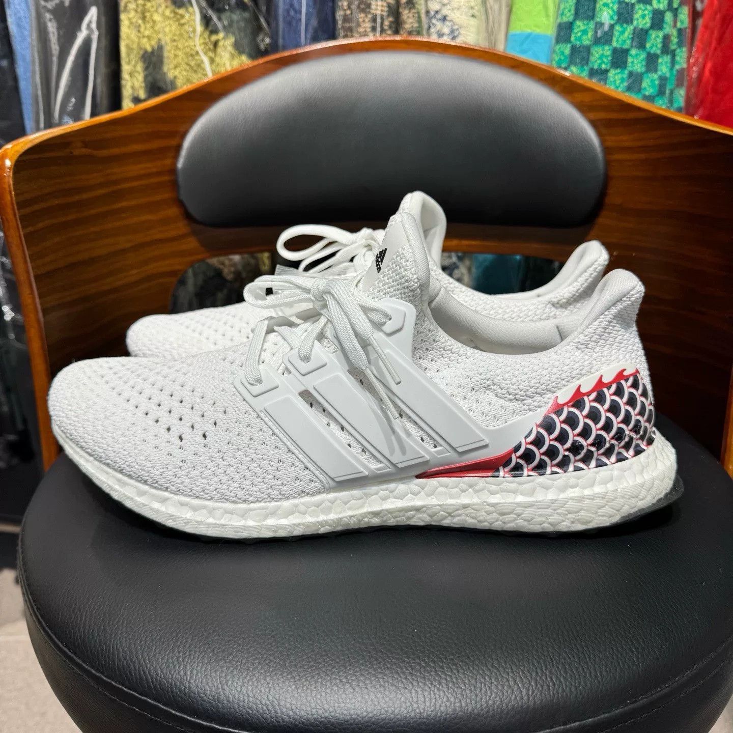 Adidas Adidas Limited Lowtop Sneakers 44.5 Men Size US 11 / EU 44 - 6 Thumbnail