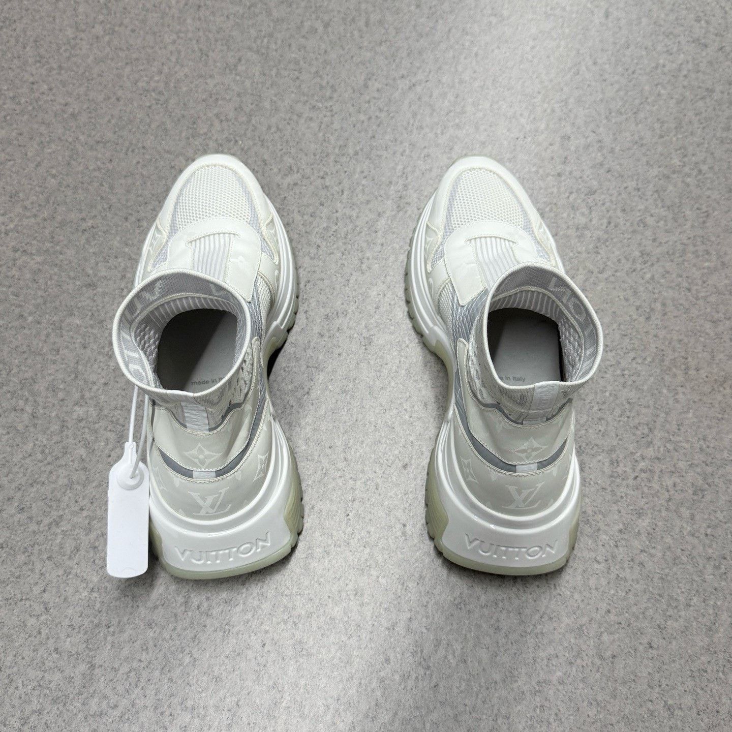 Louis Vuitton Louis Vuitton Retro White Lowtop Sneakers 41 Men Size US 8.5 / EU 41-42 - 8 Thumbnail