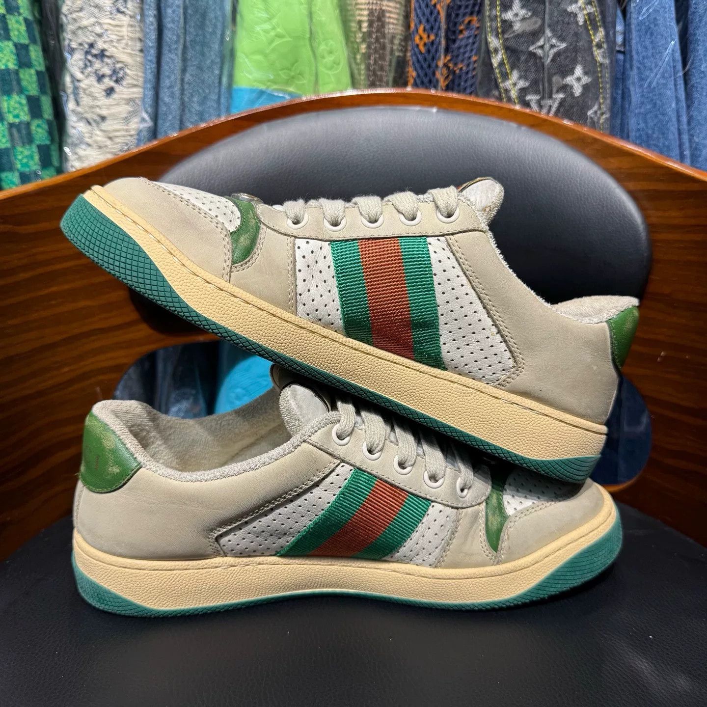 Gucci Gucci Distressed Lowtop Sneakers 36 Women Size US 6 / IT 36 - 7 Thumbnail