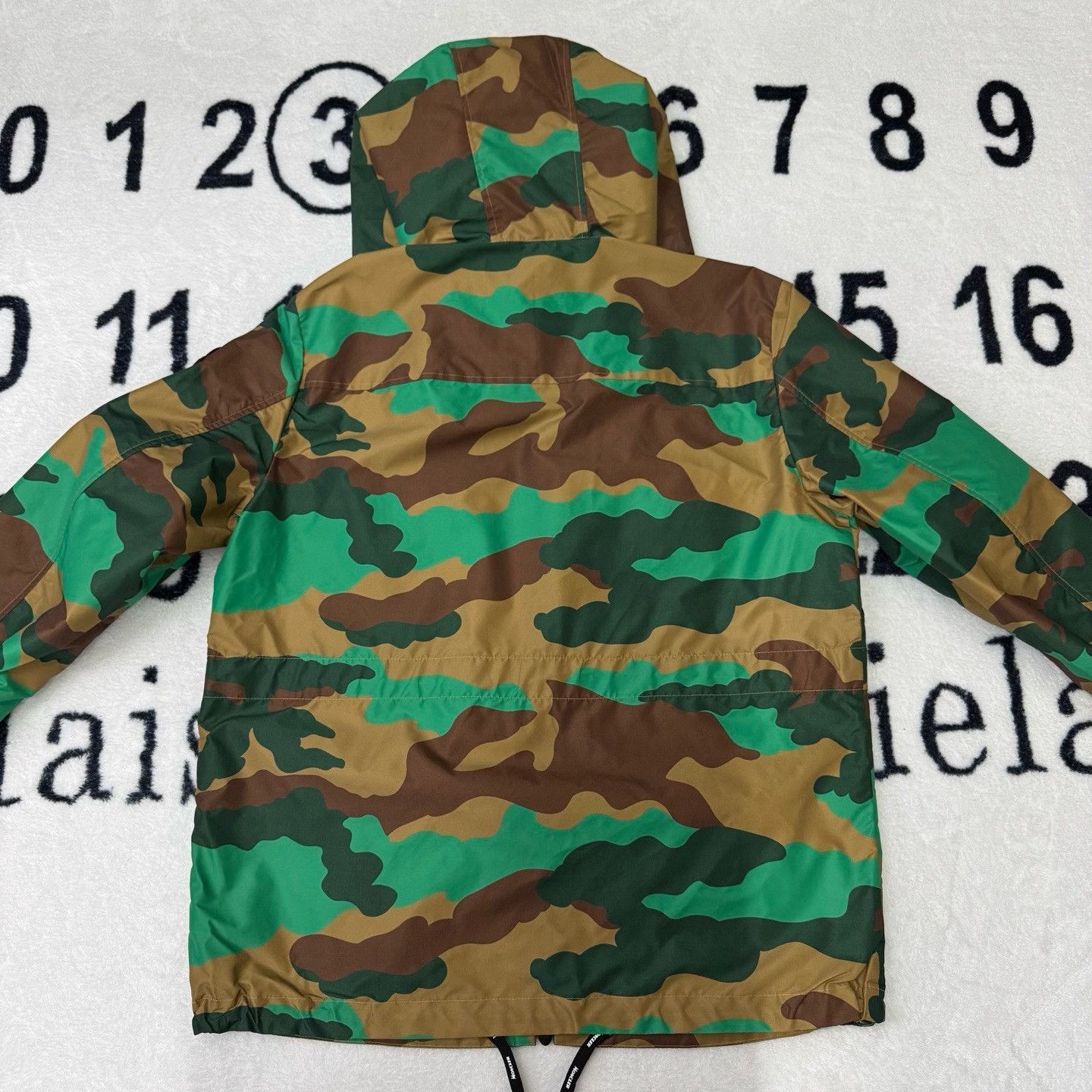 Moncler Moncler Camo Green Light Jacket 4 Men Size US XS / EU 42 / 0 - 3 Thumbnail