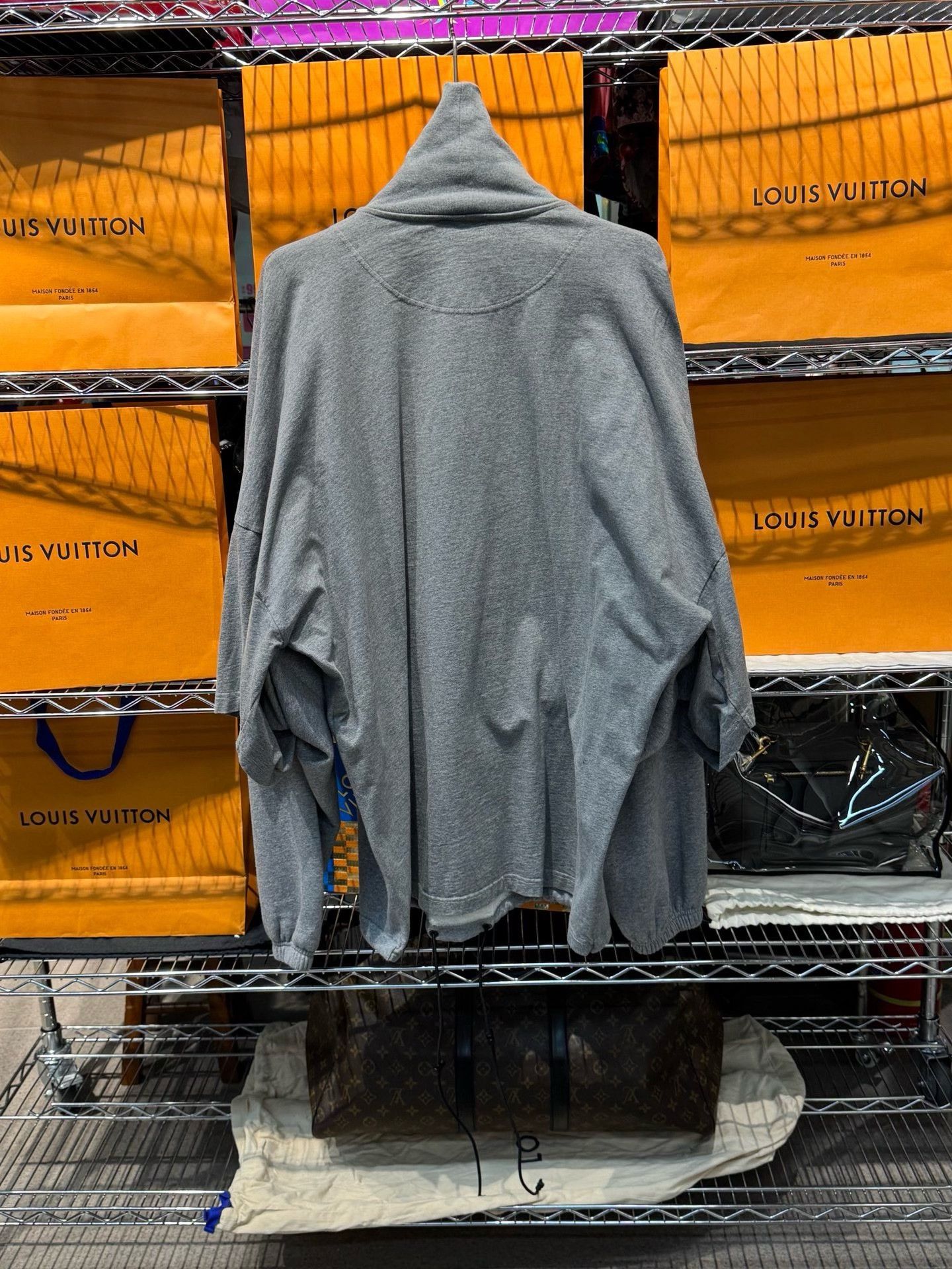 Balenciaga Balenciaga Hoodie S Men Size US S / EU 44-46 / 1 - 4 Thumbnail