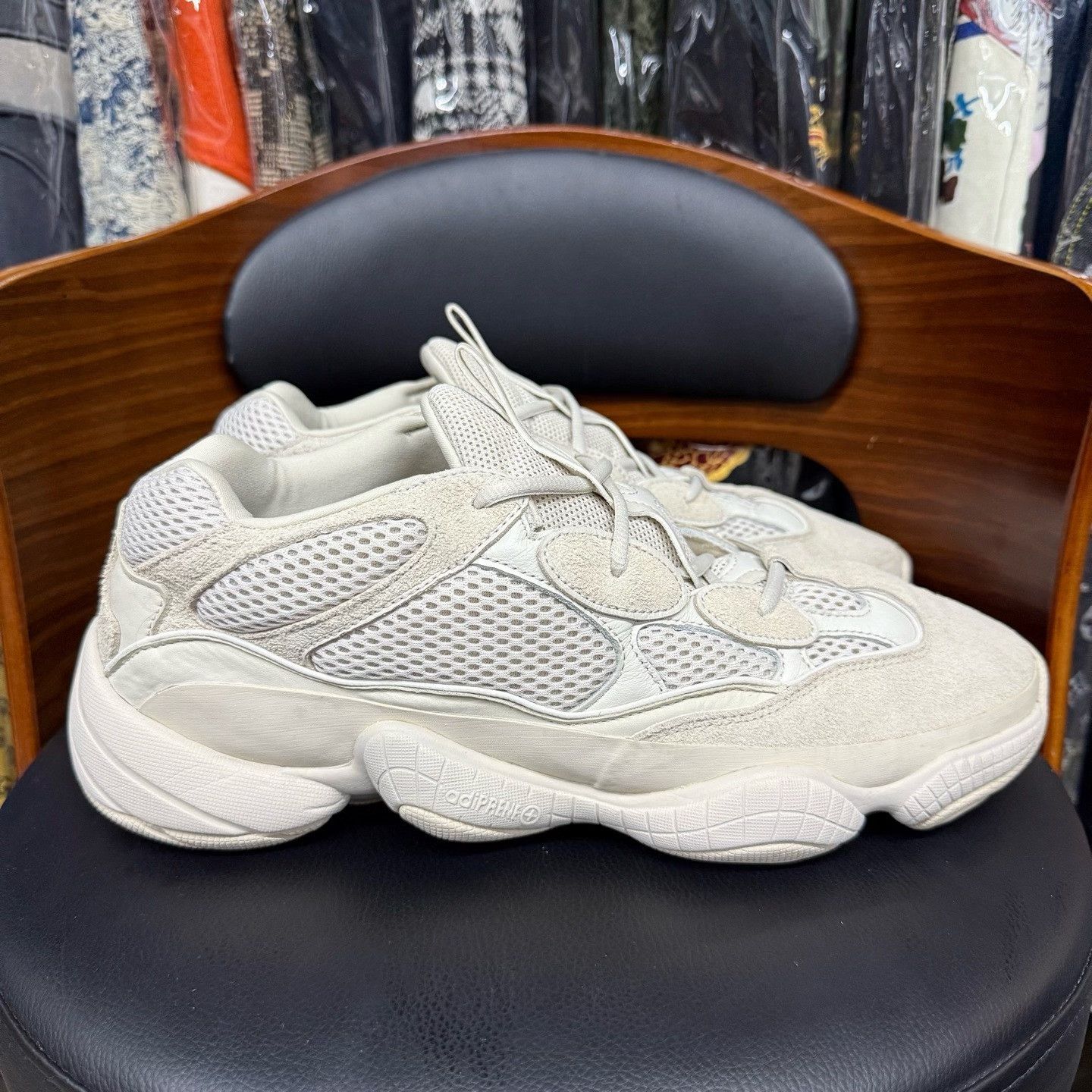 Adidas Adidas YEEZY500 White Lowtop Sneakers 48 Men Size US 14 / EU 47 - 4 Thumbnail
