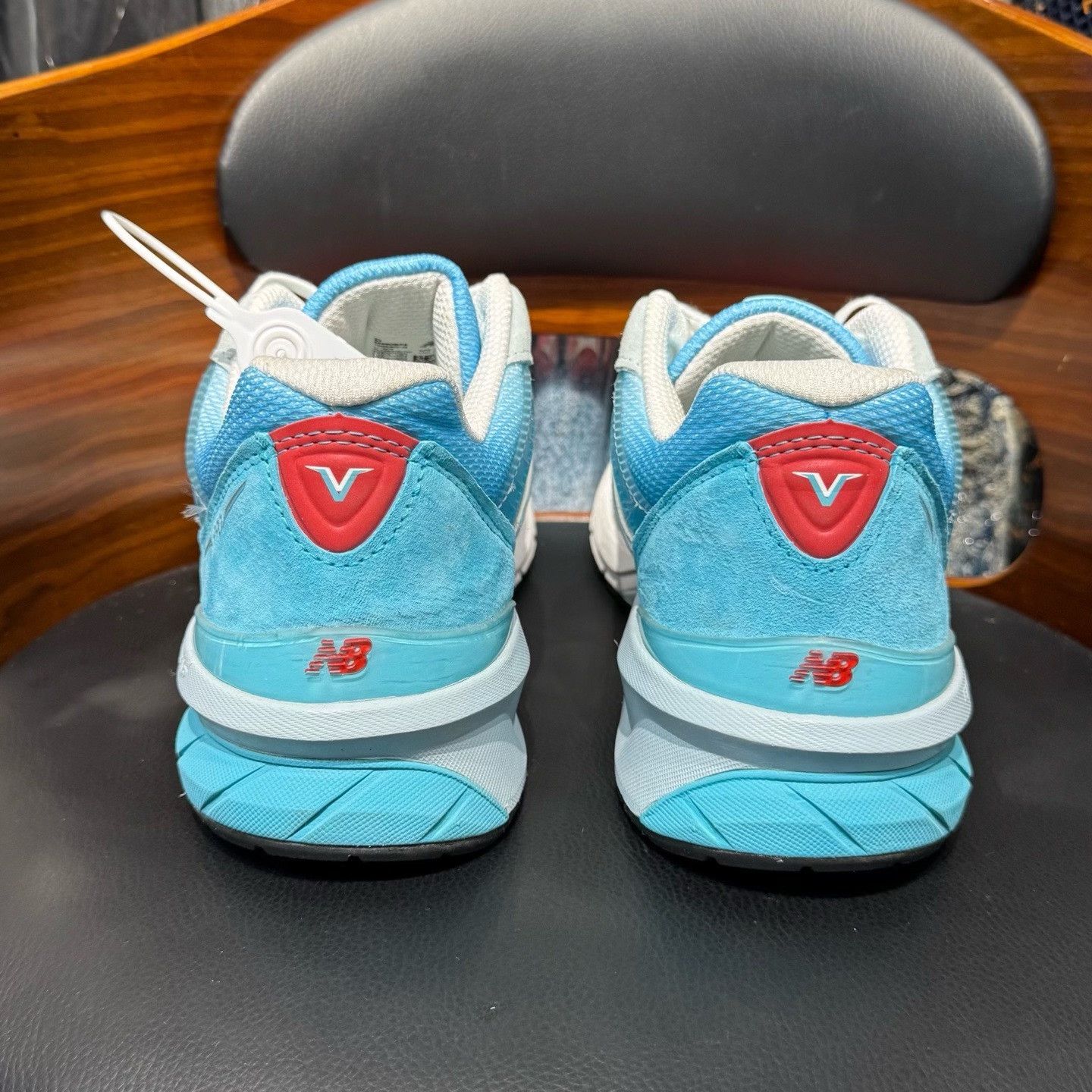 New Balance New Balance Tie-Dye Gradient Blue Lowtop Sneakers 44.5 Men Size US 11 / EU 44 - 3 Thumbnail
