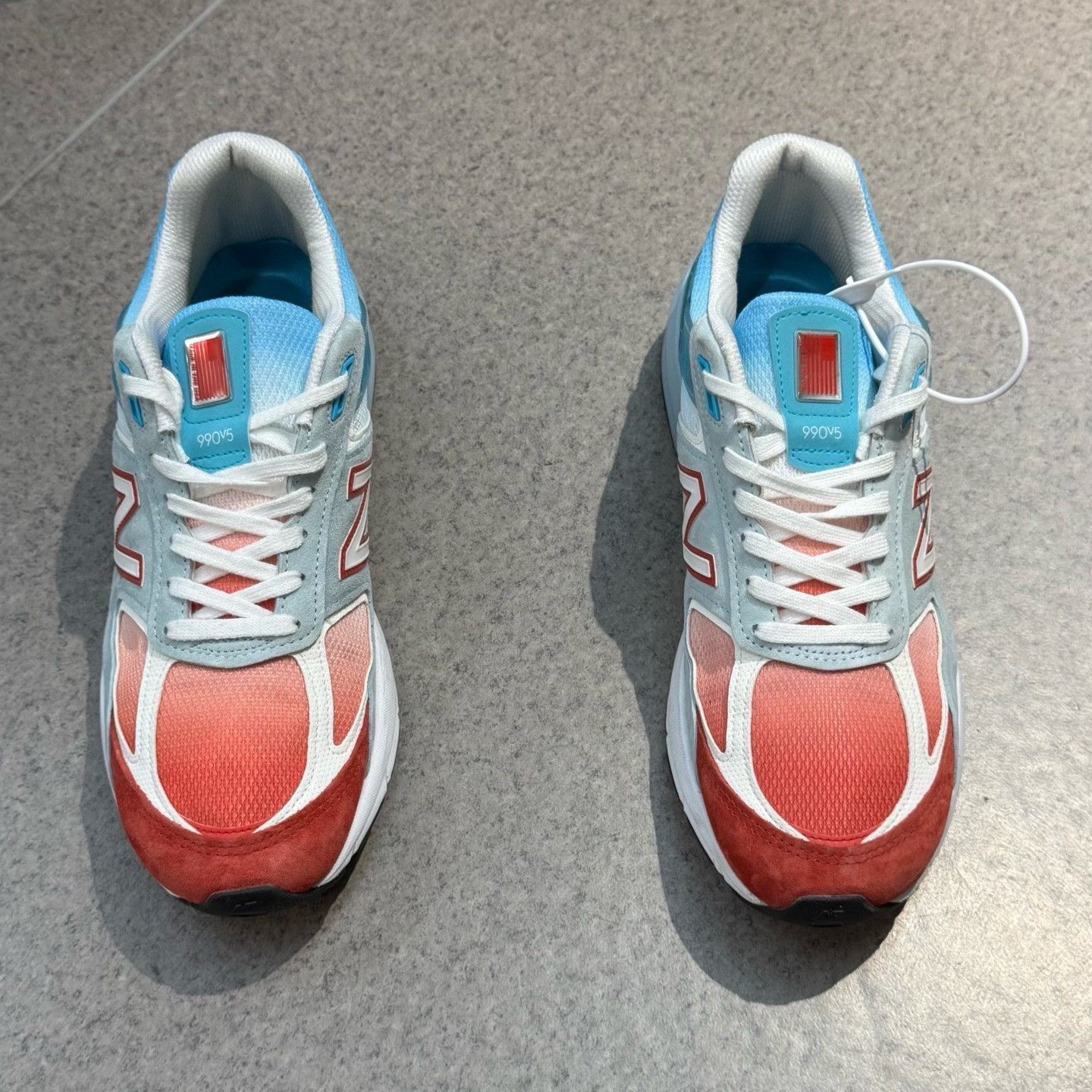 New Balance New Balance Tie-Dye Gradient Blue Lowtop Sneakers 44.5 Men Size US 11 / EU 44 - 5 Thumbnail