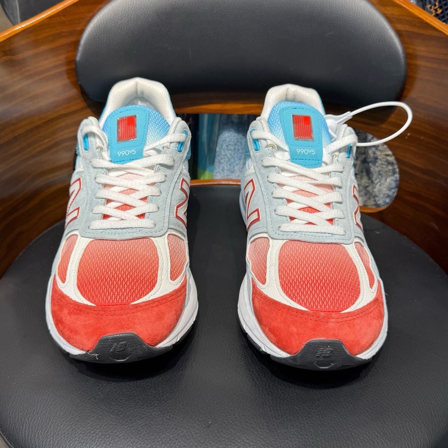 New Balance New Balance Tie-Dye Gradient Blue Lowtop Sneakers 44.5 Men Size US 11 / EU 44 - 2 Thumbnail