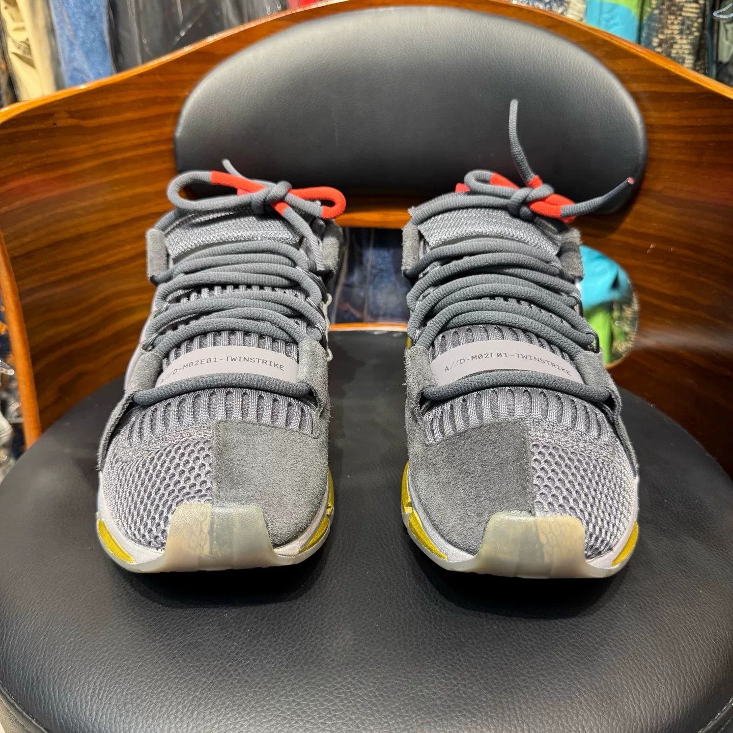 Adidas Adidas Limited Gray Lowtop Sneakers 44.5 Men Size US 11 / EU 44 - 2 Thumbnail