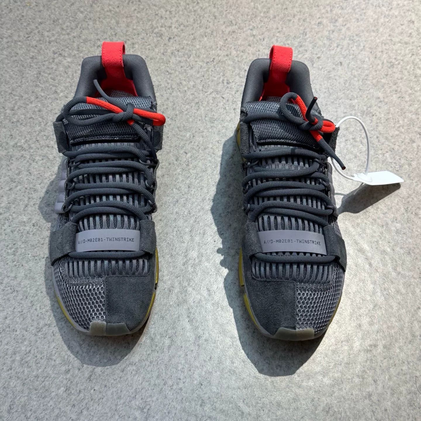Adidas Adidas Limited Gray Lowtop Sneakers 44.5 Men Size US 11 / EU 44 - 5 Thumbnail