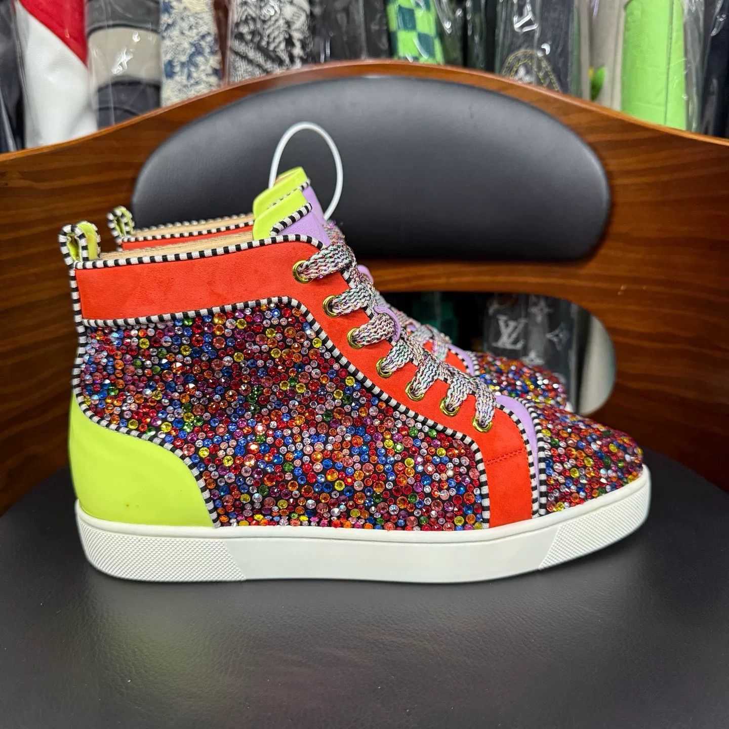 Christian Louboutin Christian Louboutin Multi Hitop Sneakers 38 Women Size US 7.5 / IT 37.5 - 4 Thumbnail