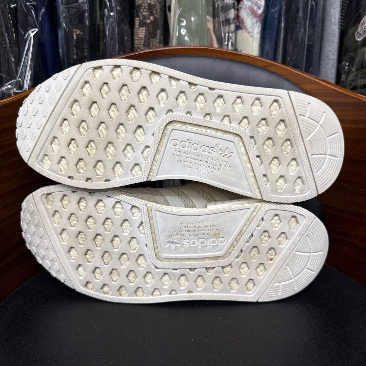 Adidas Adidas White Lowtop Sneakers 43 Men Size US 10 / EU 43 - 9 Thumbnail