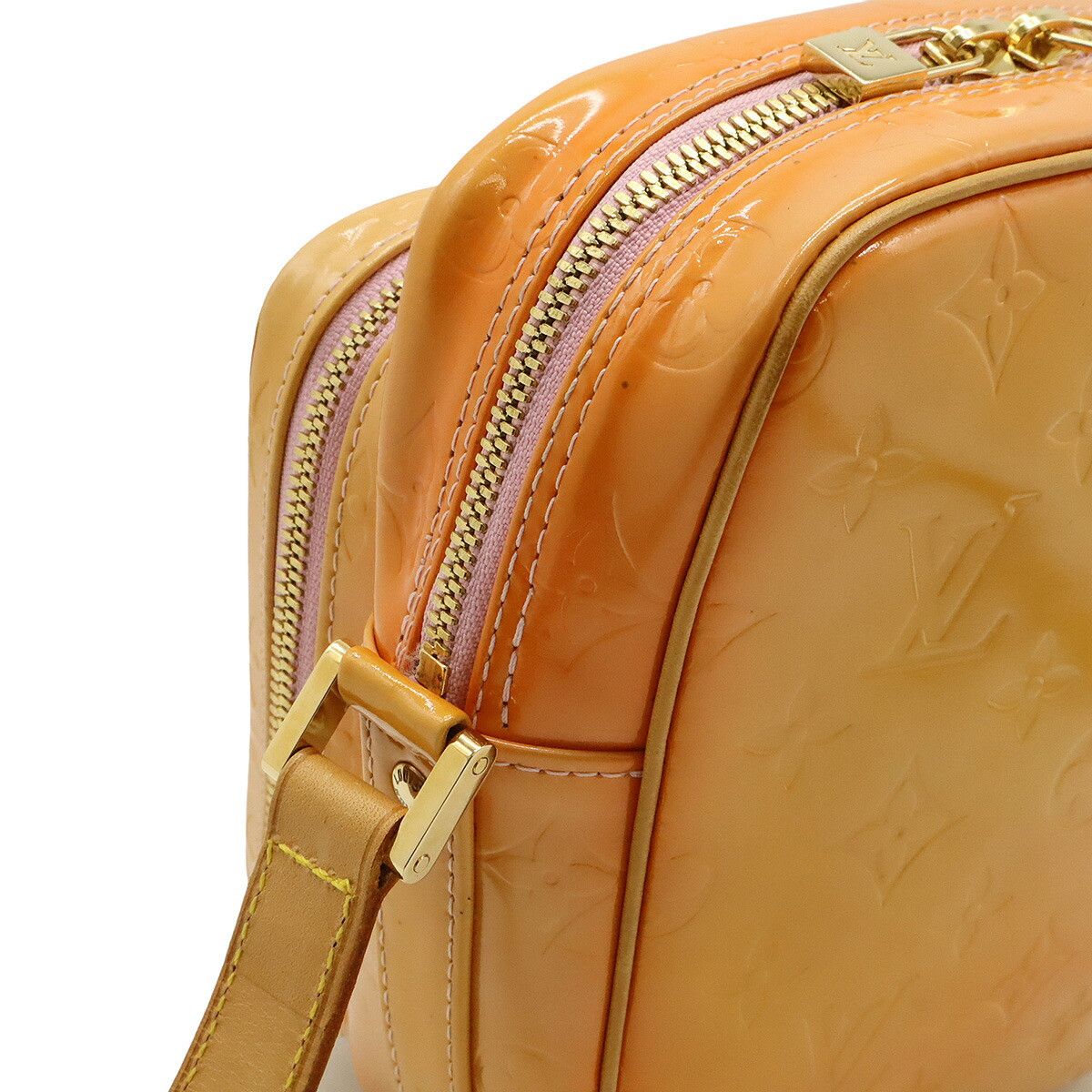 Louis Vuitton Louis Vuitton Louis Vuitton Monogram Vernis Shoulder Bag Leather Crossbody Bag M91037 DUTY FREE for USA Size ONE SIZE - 4 Thumbnail