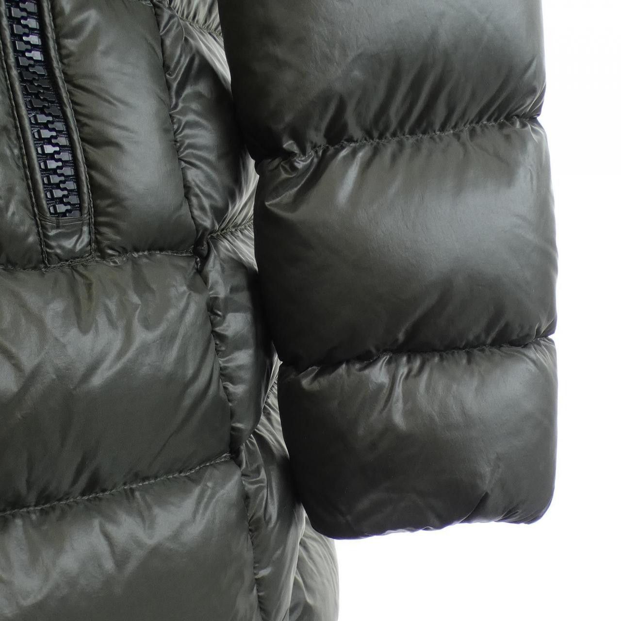 Moncler Moncler Moncler SUYEN Down Coat Textile Outerwear SUYEN DUTY FREE for USA Size ONE SIZE - 7 Thumbnail