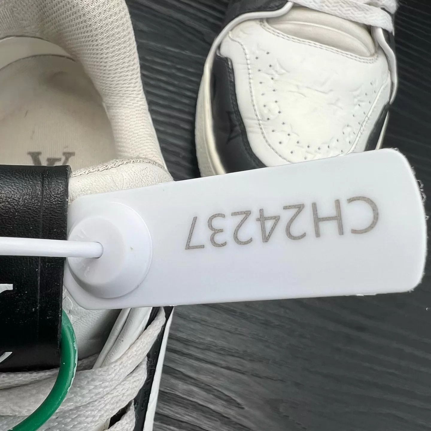 Louis Vuitton Multi Color Low Top Sneakers Size 8.5 Size US 8.5 / EU 41-42 - 9 Thumbnail