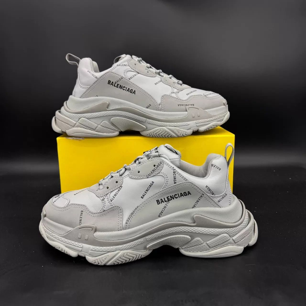 Balenciaga Gray Low-Top Sneakers Size 10 Size US 10 / EU 43 - 3 Thumbnail