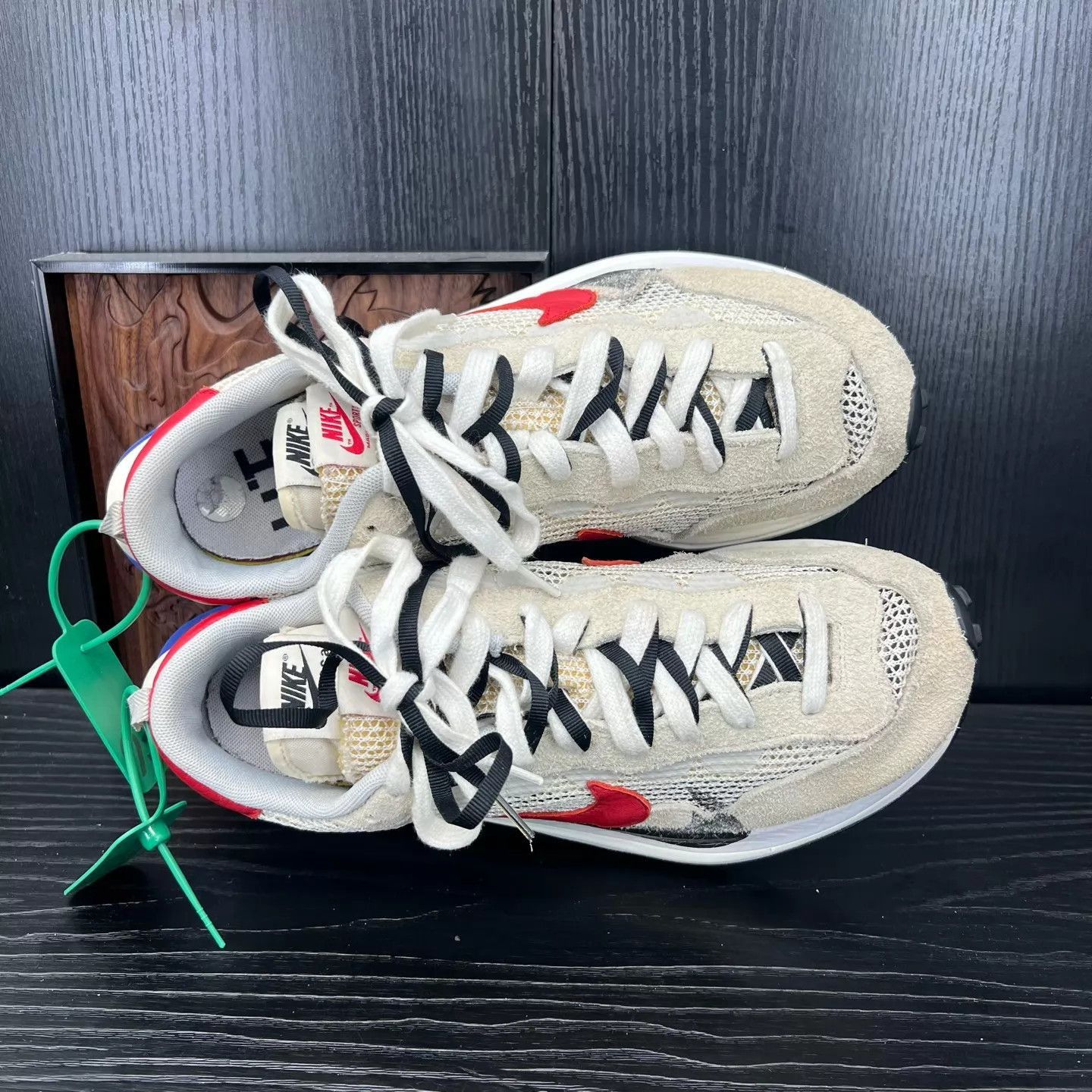 Sacai Gray Low-Top Mesh Sneakers Size 10 Size US 10 / EU 43 - 8 Thumbnail