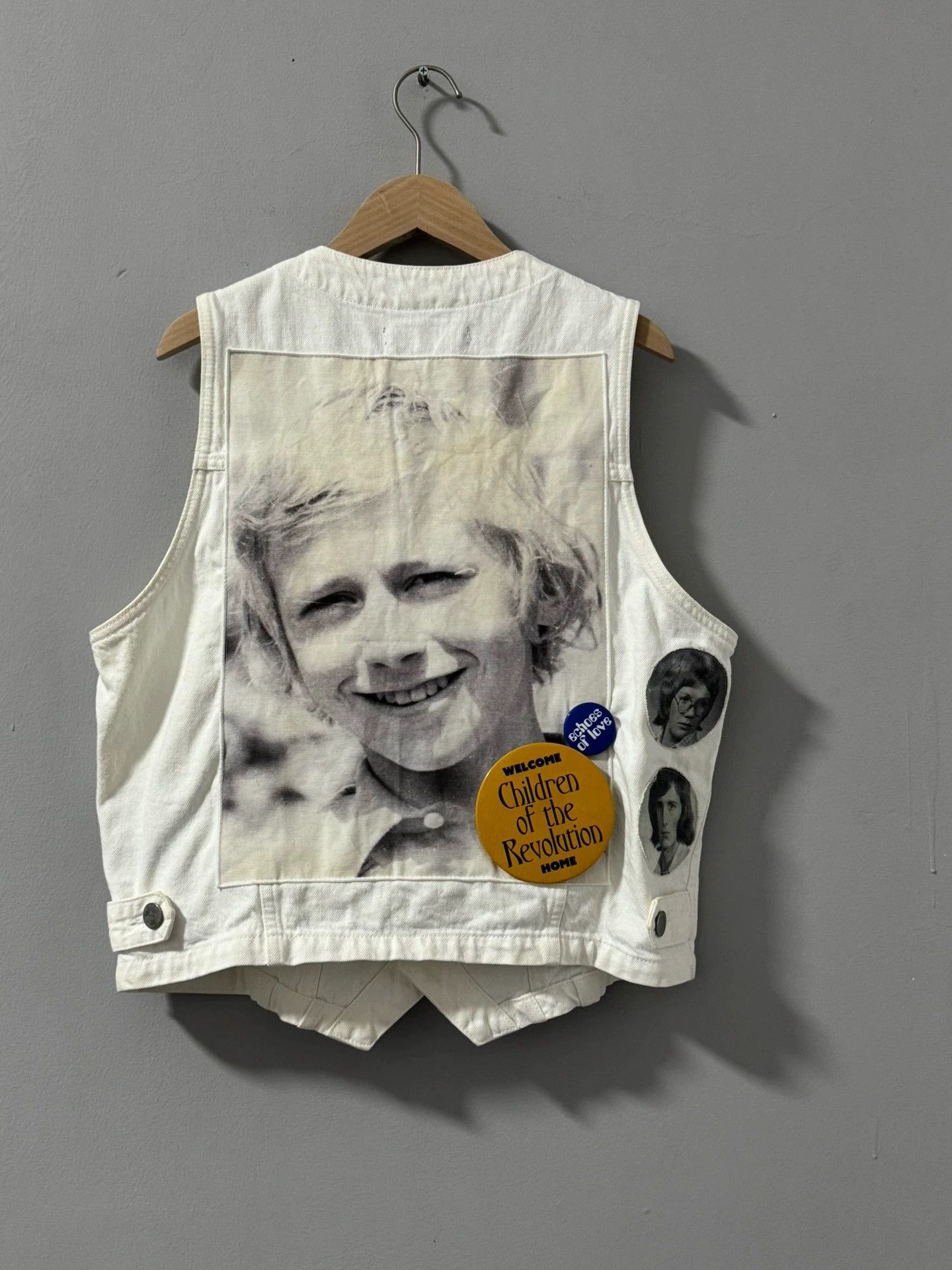 Raf Simons White Button-Front Vest with Patch Details Size US S / EU 44-46 / 1 - 3 Thumbnail