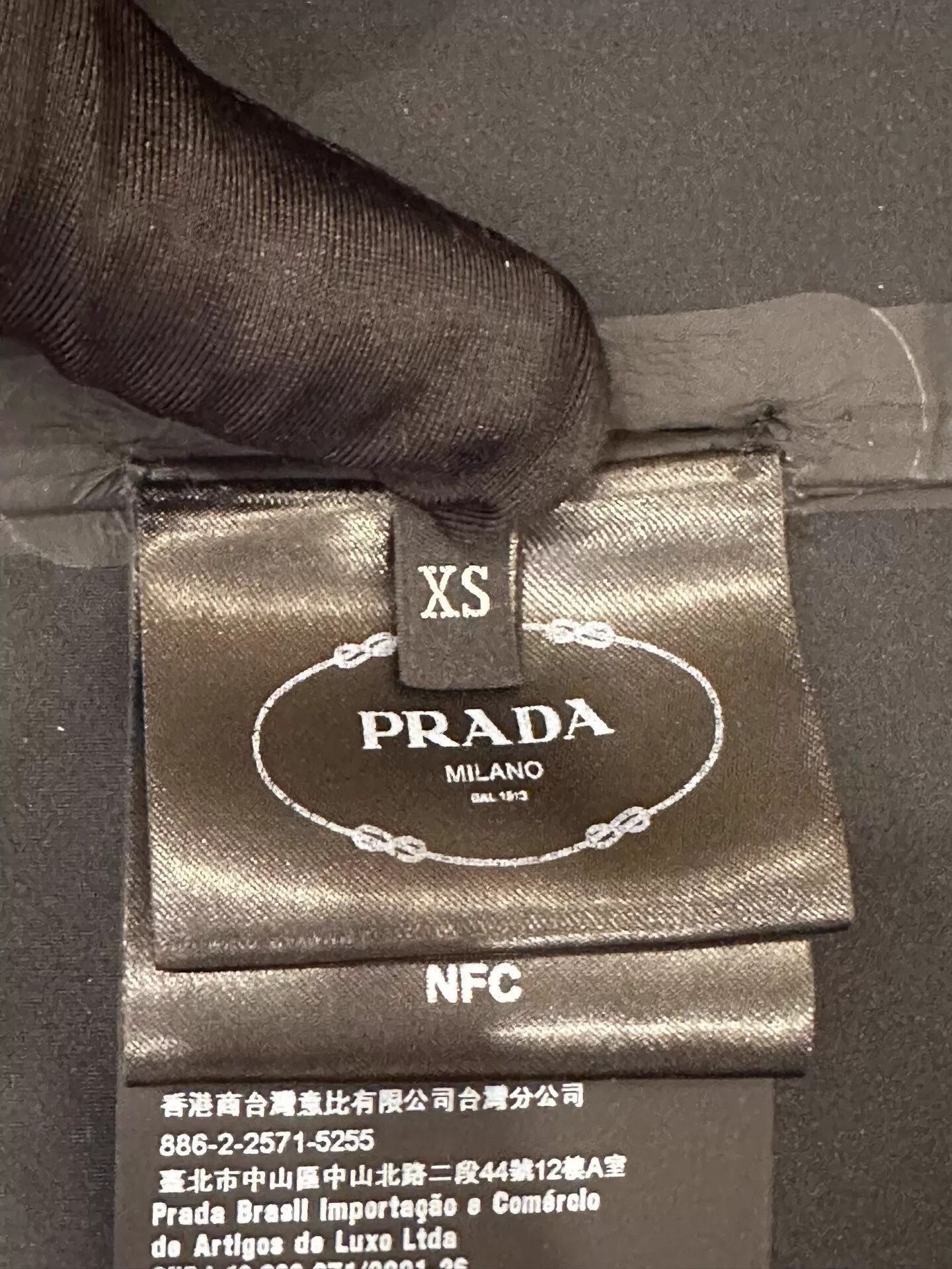 Prada Black Zip-Up Hoodie with Red Accent Size US XS / EU 42 / 0 - 4 Thumbnail