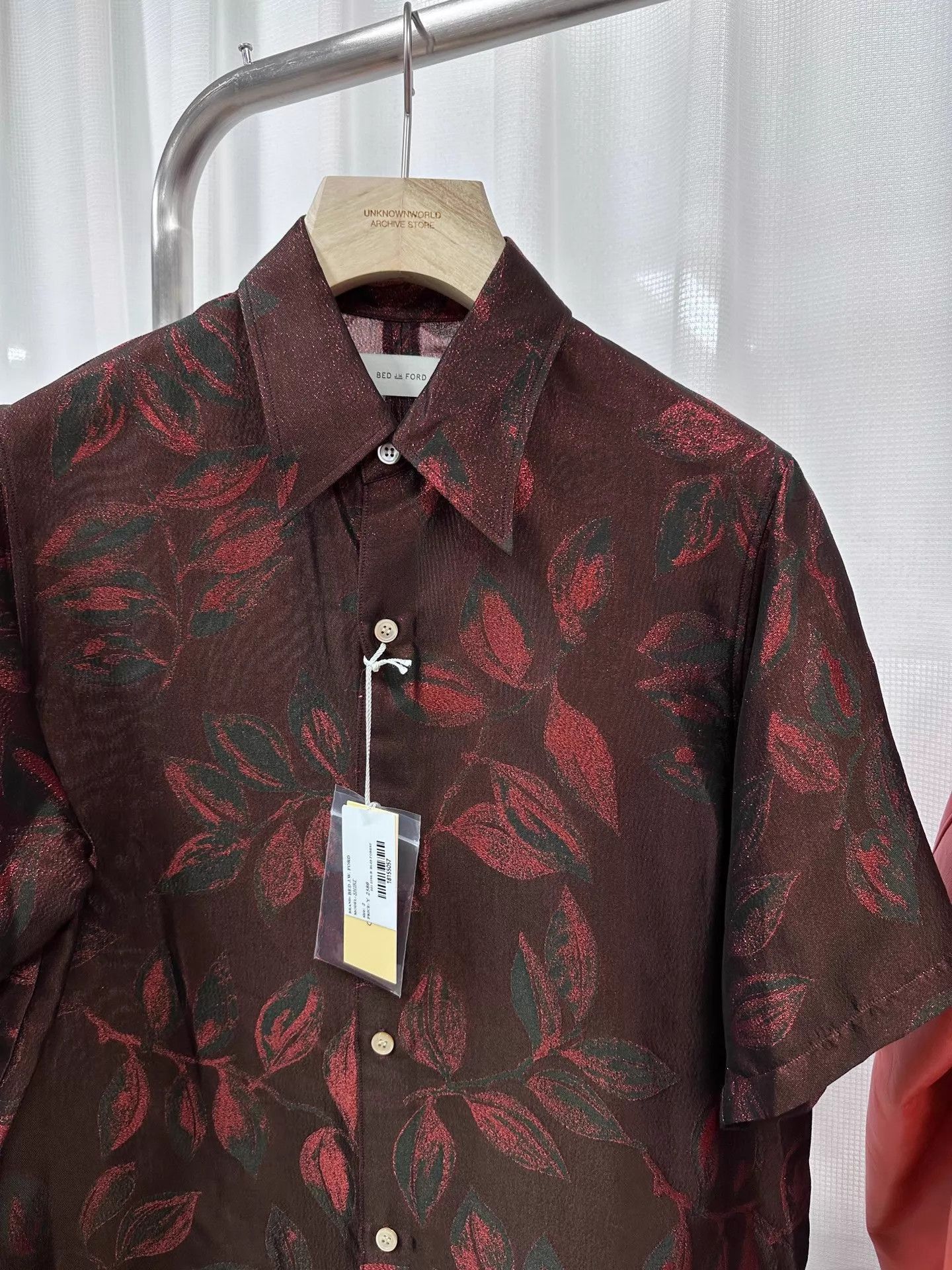 Bed j.w. Ford Red Leaf Print Short Sleeve Button-Up Shirt Size US M / EU 48-50 / 2 - 2 Thumbnail