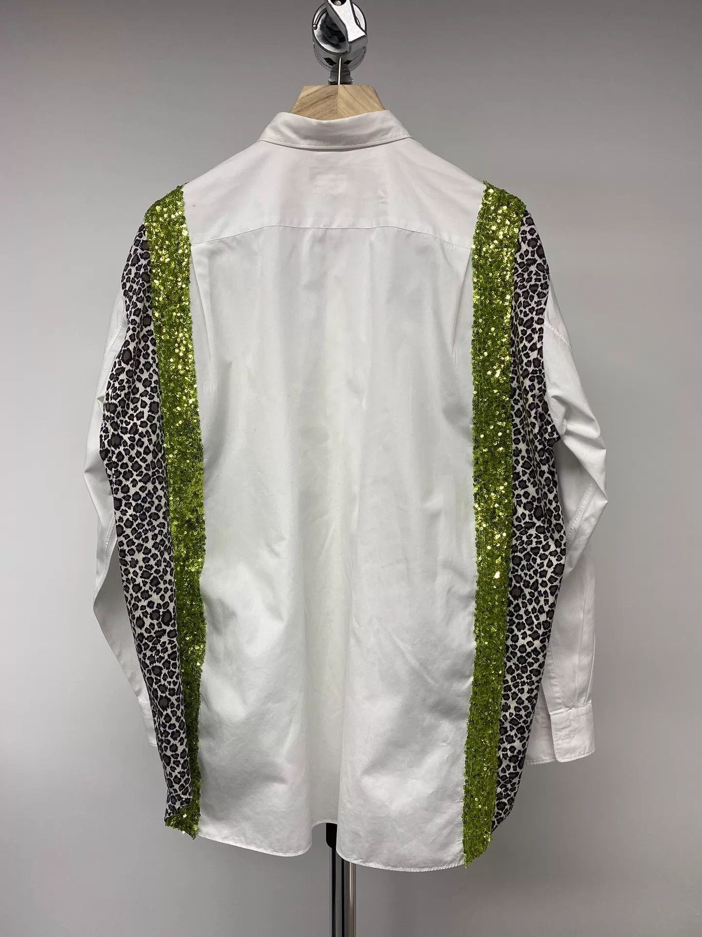 Comme des Garcons White Button-Up Shirt with Green Sequin & Leopard Accents Size US S / EU 44-46 / 1 - 4 Thumbnail