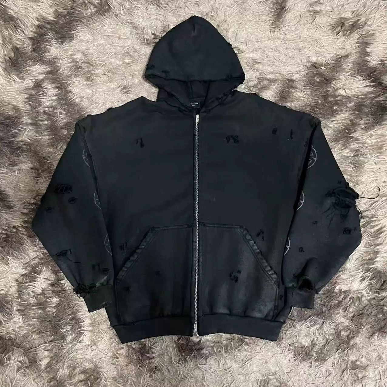 Balenciaga Black Zip-Up Hoodie with Eiffel Tower Graphic Size US M / EU 48-50 / 2 - 2 Thumbnail