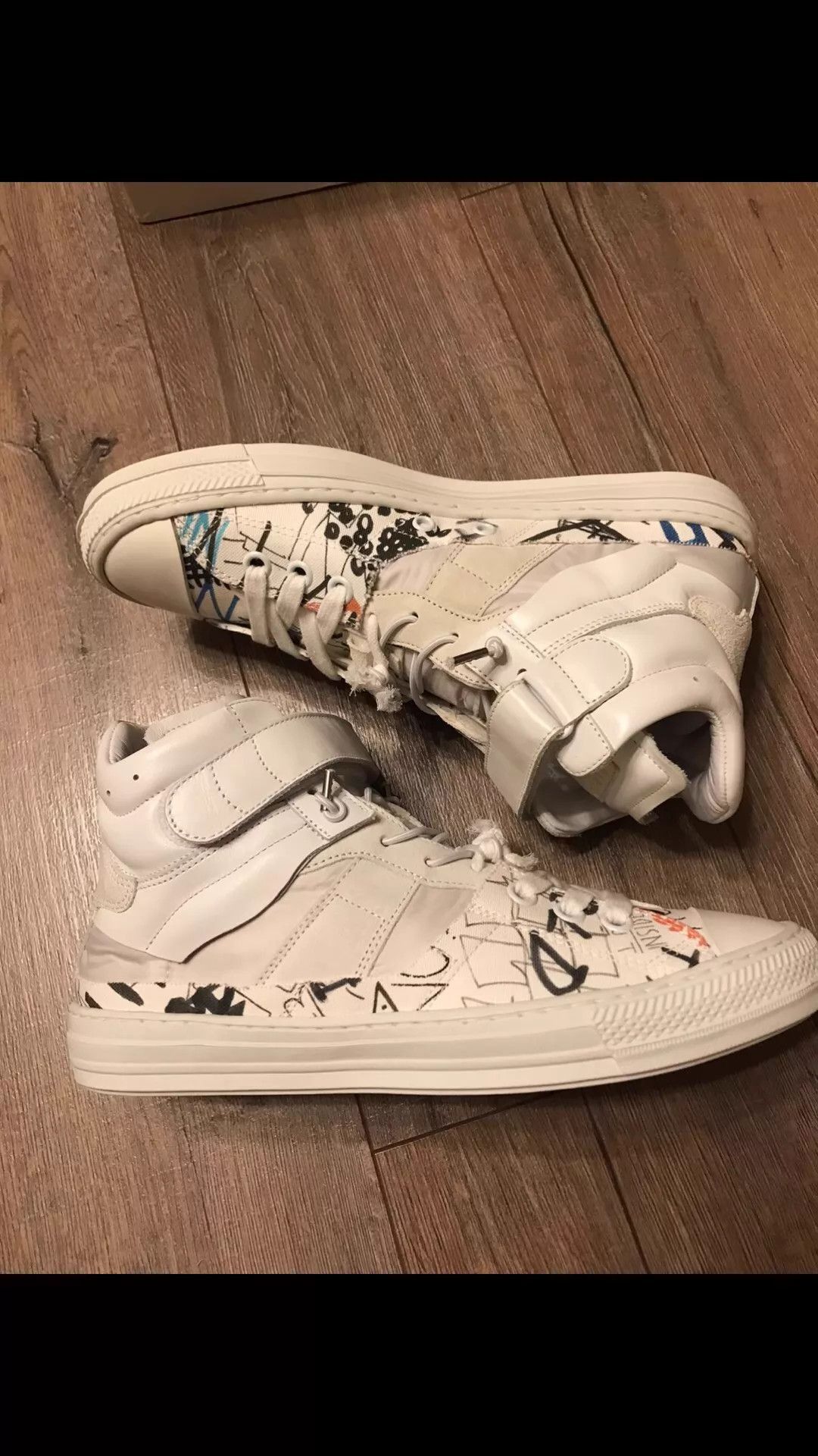 MM6 White High-Top Sneakers with Abstract Art Design Size 9 Size US 9 / EU 42 - 7 Thumbnail