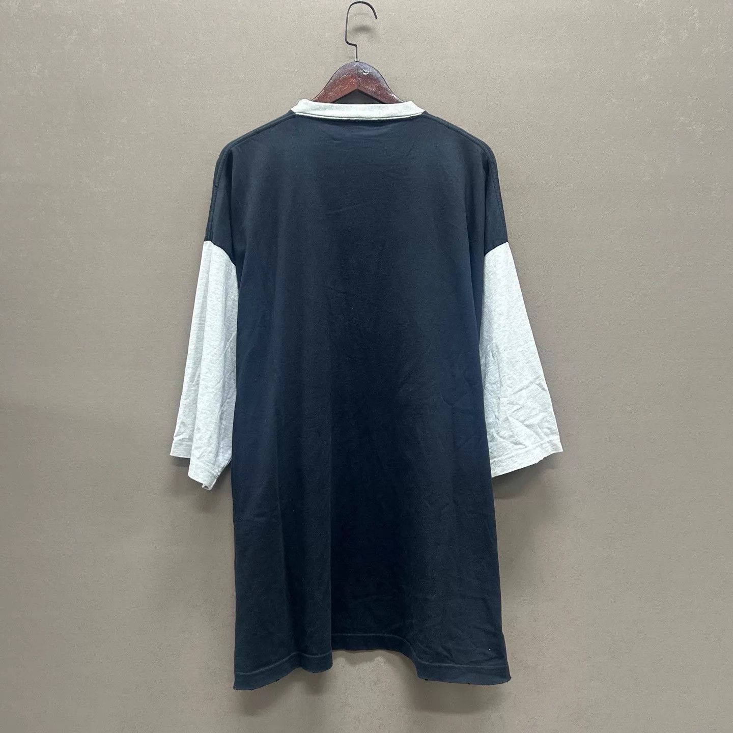 Balenciaga Black & Gray Long Sleeve Contrast T-Shirt Size US M / EU 48-50 / 2 - 2 Thumbnail