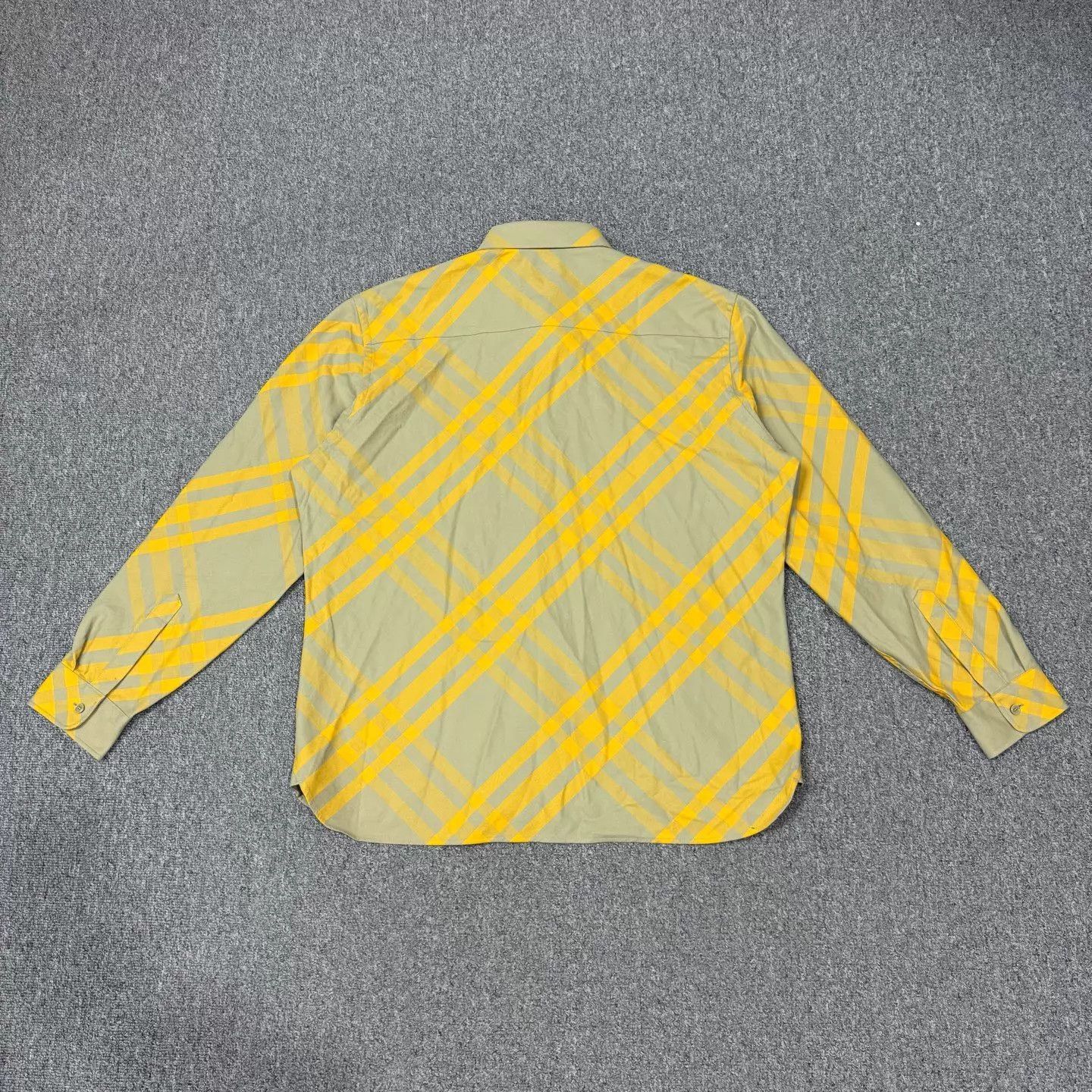 Burberry Multi Check Long Sleeve Button-Up Shirt Size US XL / EU 56 / 4 - 2 Thumbnail