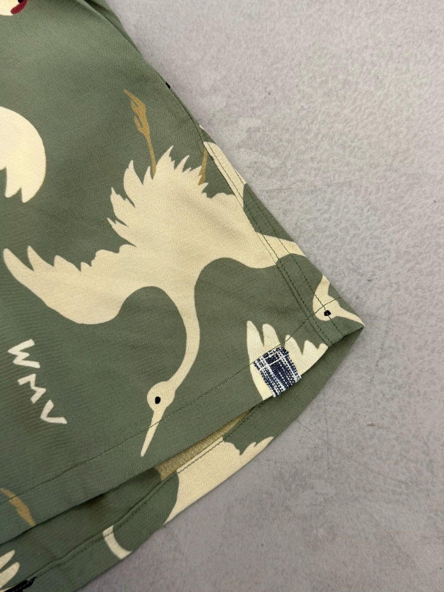 Visvim Green XL Short Sleeve Crane Print Shirt Size US XL / EU 56 / 4 - 5 Thumbnail