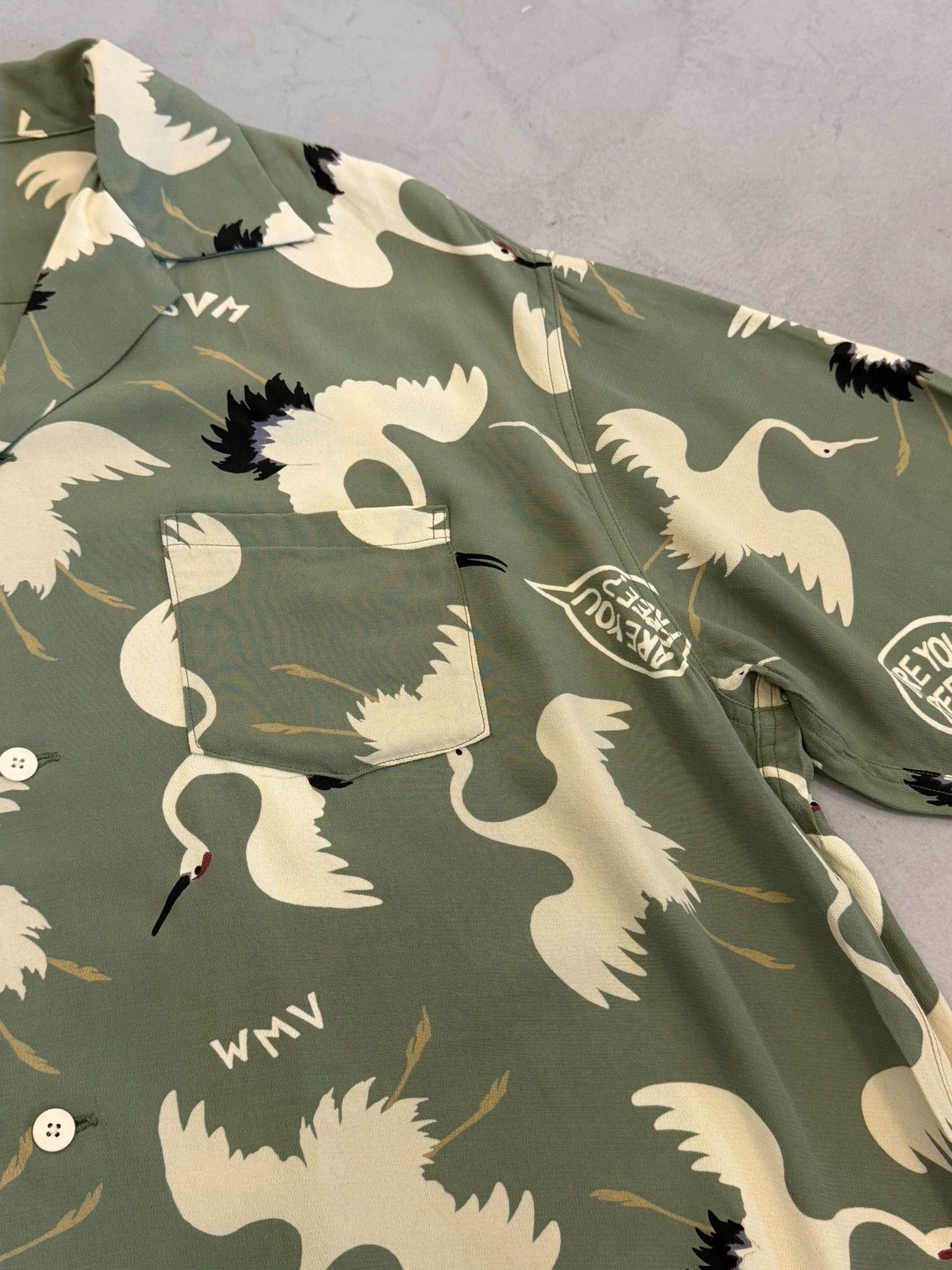 Visvim Green XL Short Sleeve Crane Print Shirt Size US XL / EU 56 / 4 - 4 Thumbnail