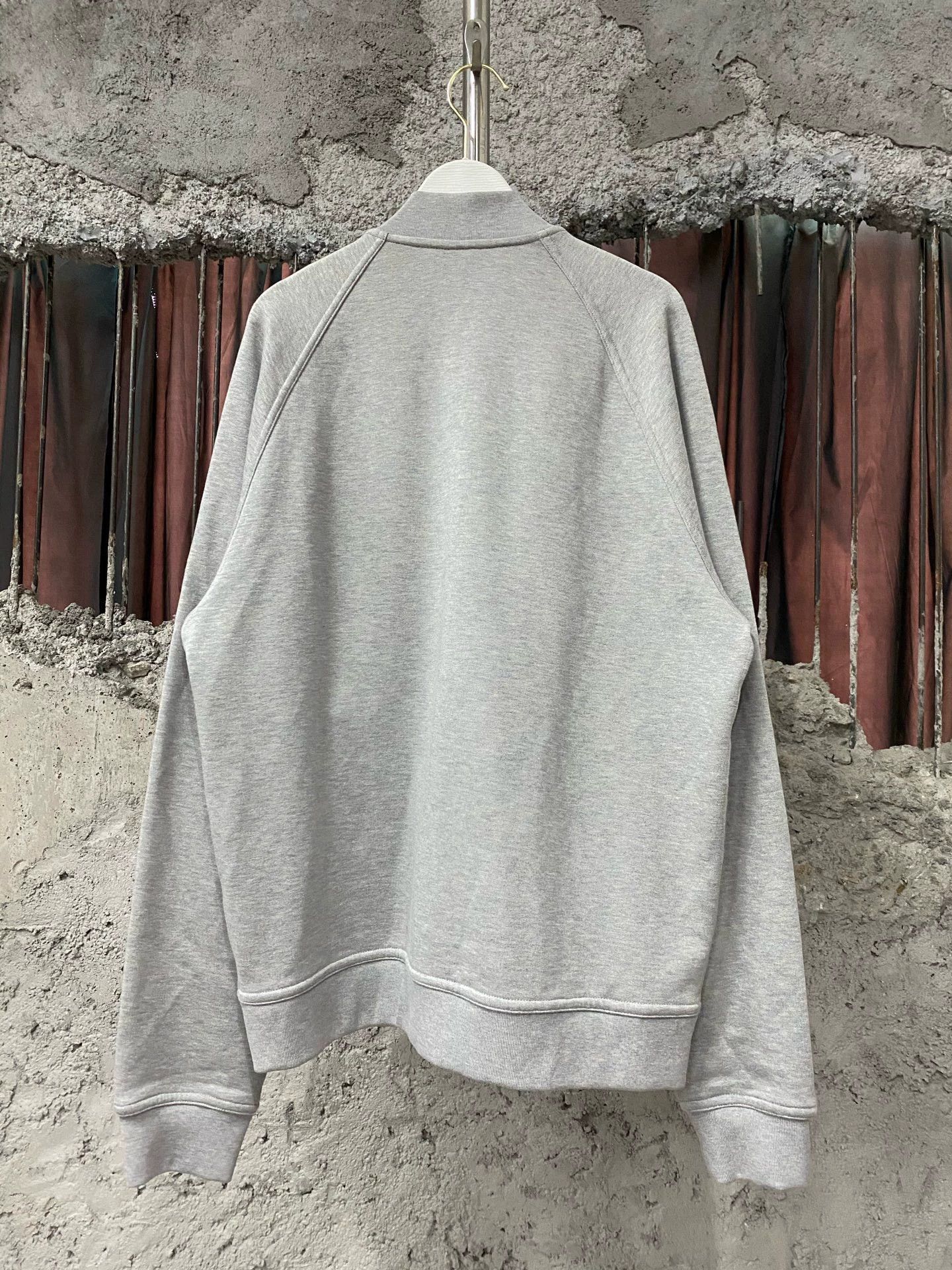 Hermes Gray Button-Front Bomber Jacket with Embroidered Logo Size US M / EU 48-50 / 2 - 2 Thumbnail
