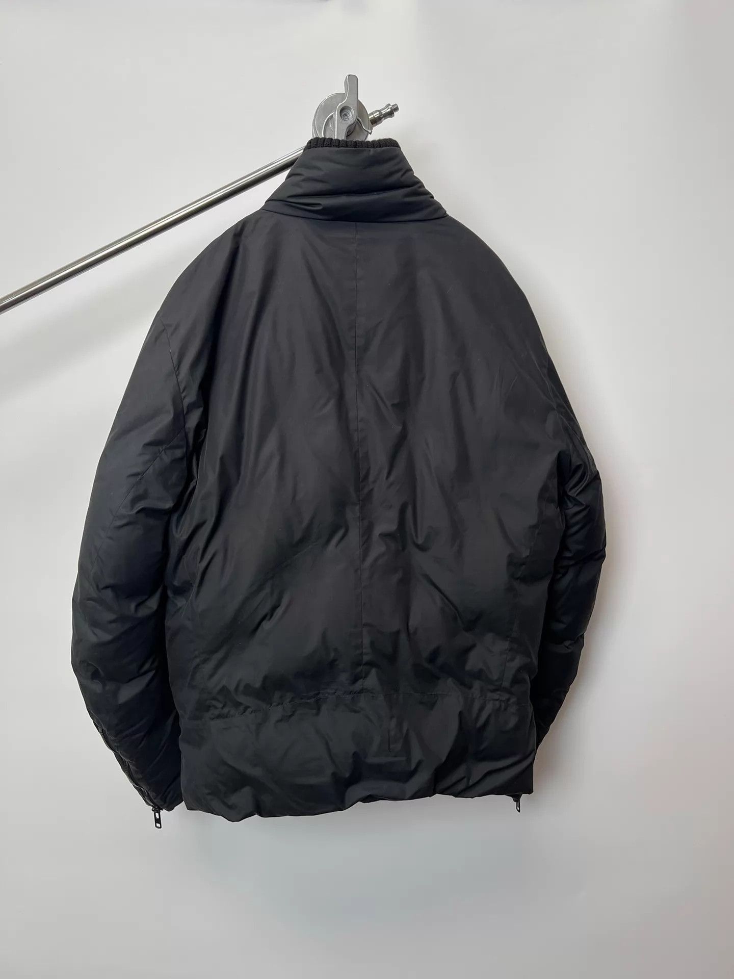 Maison Margiela Black Puffer Jacket with High Collar and Zip Pockets Size US M / EU 48-50 / 2 - 6 Thumbnail