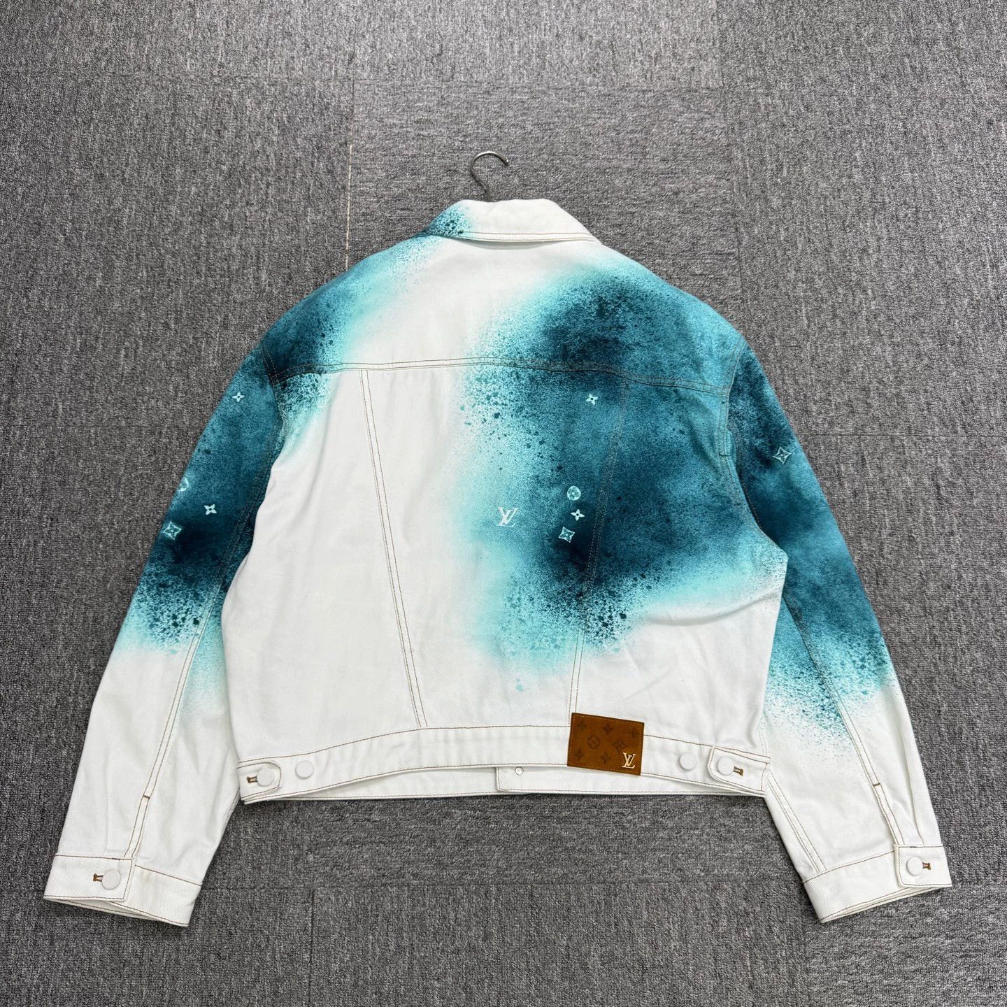 Louis Vuitton Blue Gradient Denim Jacket - XL Size US XL / EU 56 / 4 - 5 Thumbnail