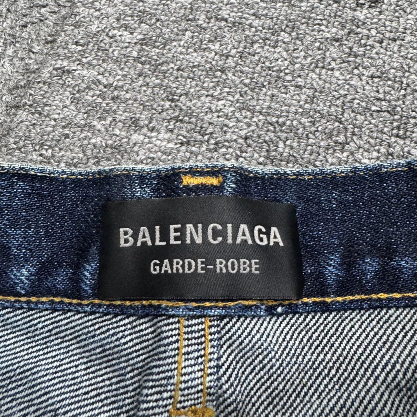 Balenciaga Blue Denim Straight-Leg Jeans Size 30 Size US 30 / EU 46 - 2 Thumbnail