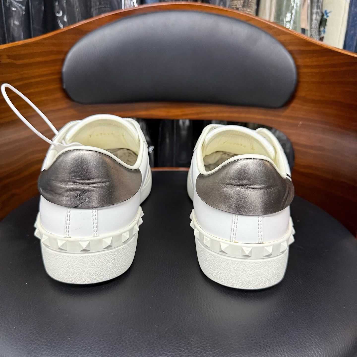 Valentino Valentino White Lowtop Sneakers 41 Men Size US 8.5 / EU 41-42 - 3 Thumbnail