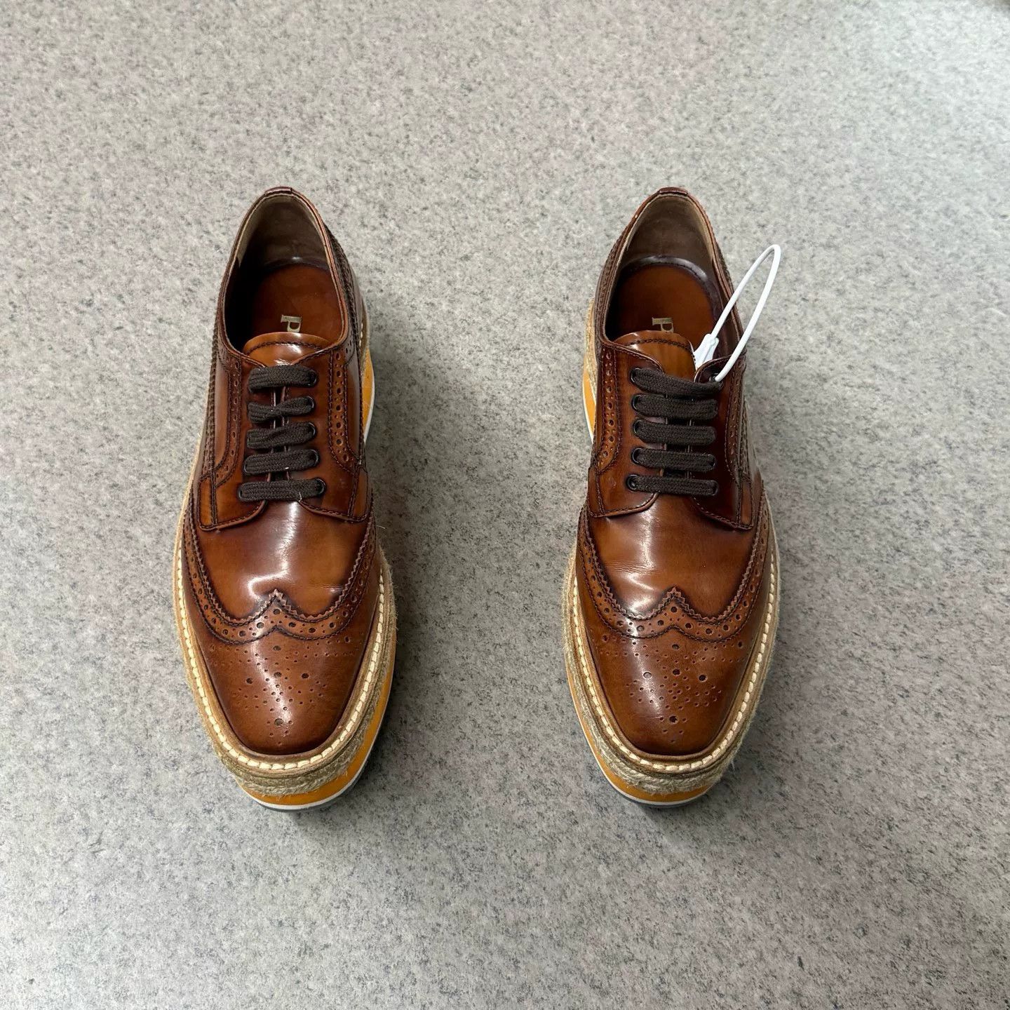 Prada Prada Retro Lowtop Sneakers 37 Women Size US 6.5 / IT 36.5 - 5 Thumbnail