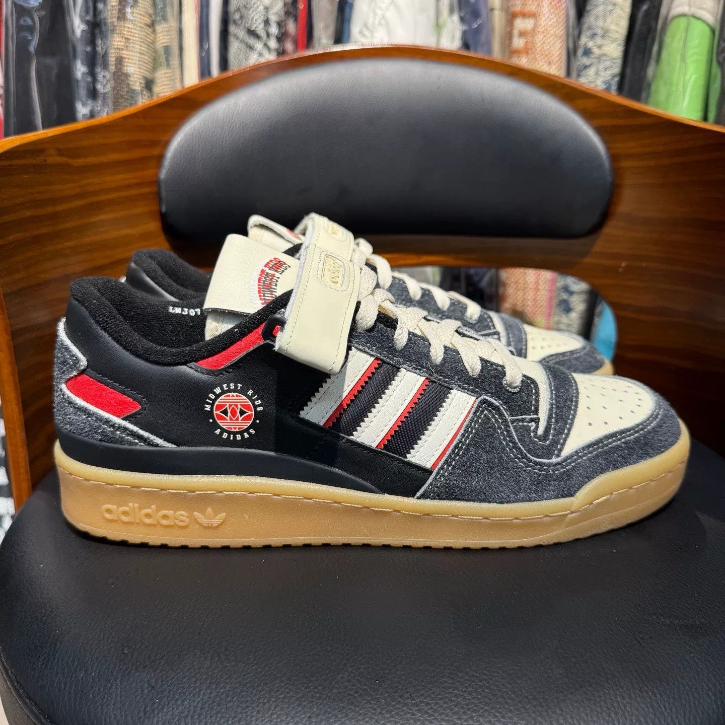 Adidas Adidas Blue Lowtop Sneakers 44 Men Size US 10.5 / EU 43-44 - 4 Thumbnail