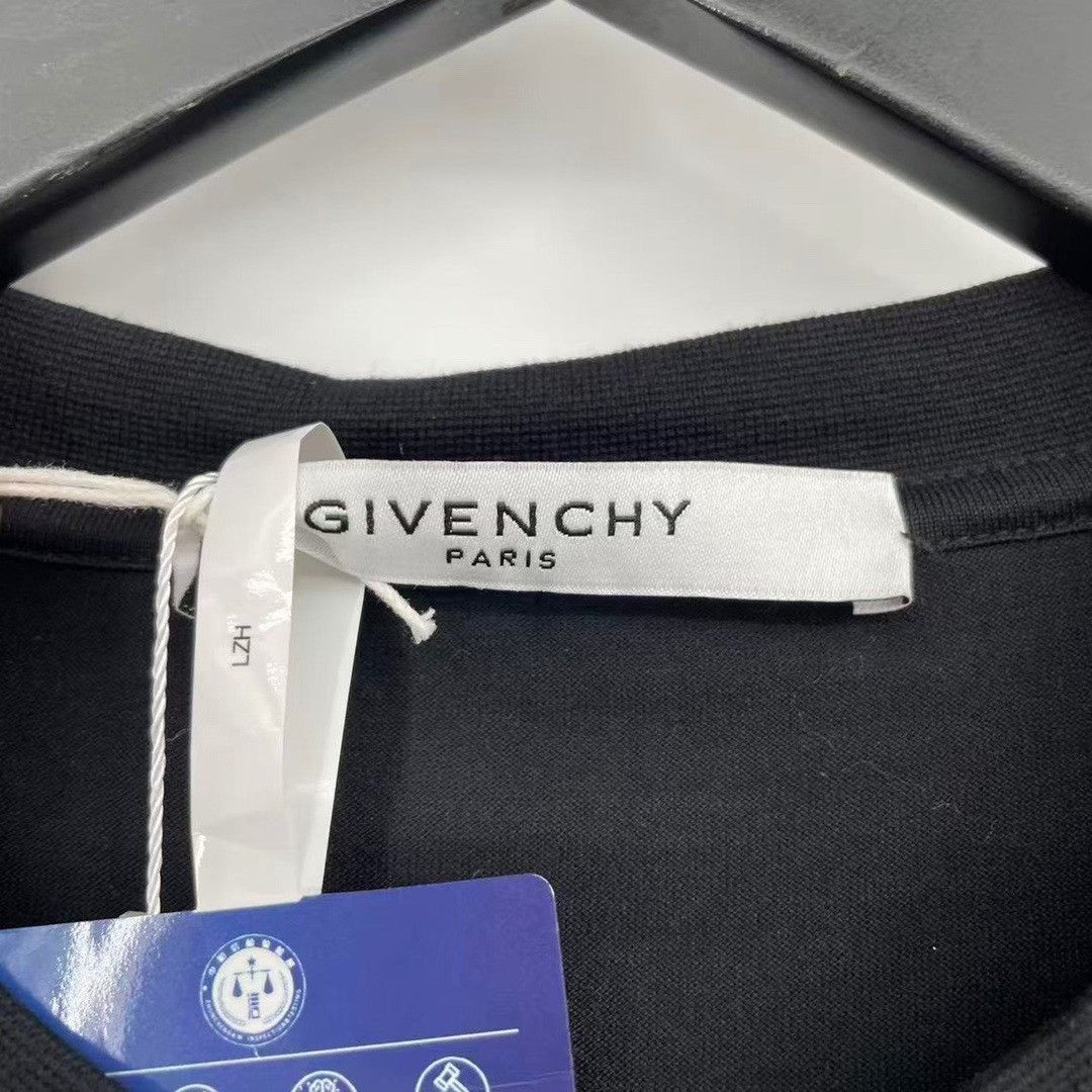 Givenchy Givenchy T-Shirt S Men Size US S / EU 44-46 / 1 - 3 Thumbnail
