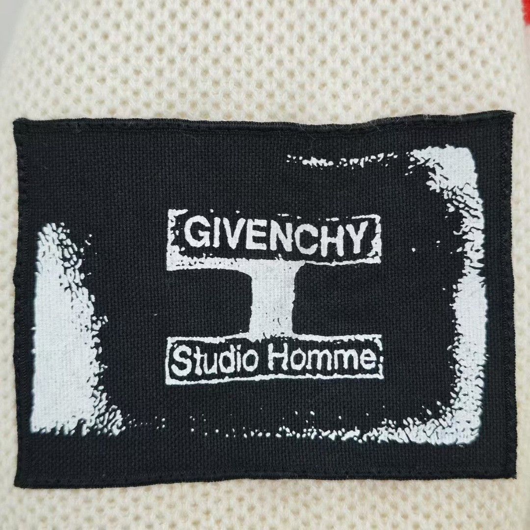 Givenchy Givenchy White Sweater XS Men Size US XS / EU 42 / 0 - 5 Thumbnail