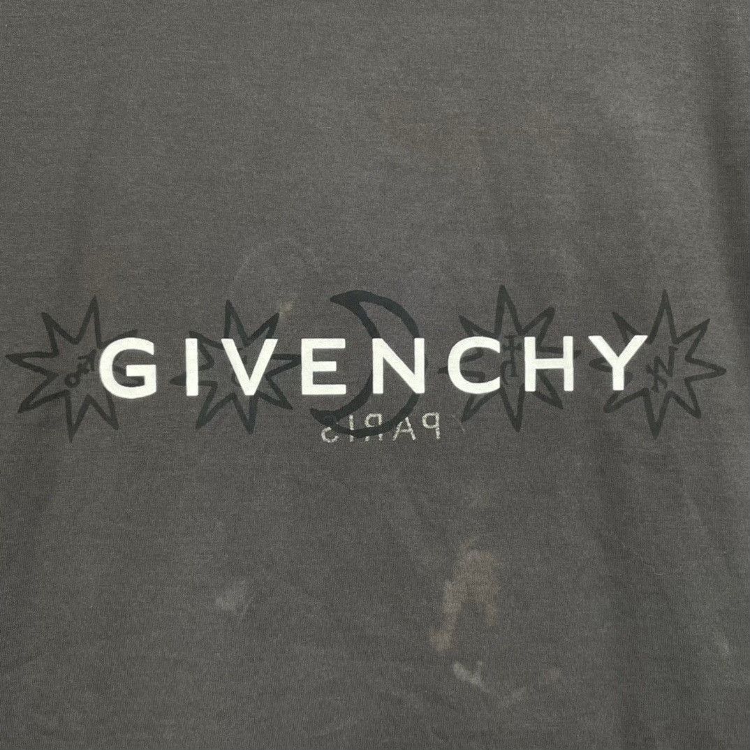 Givenchy Givenchy Gray T-Shirt L Men Size US L / EU 52-54 / 3 - 6 Thumbnail