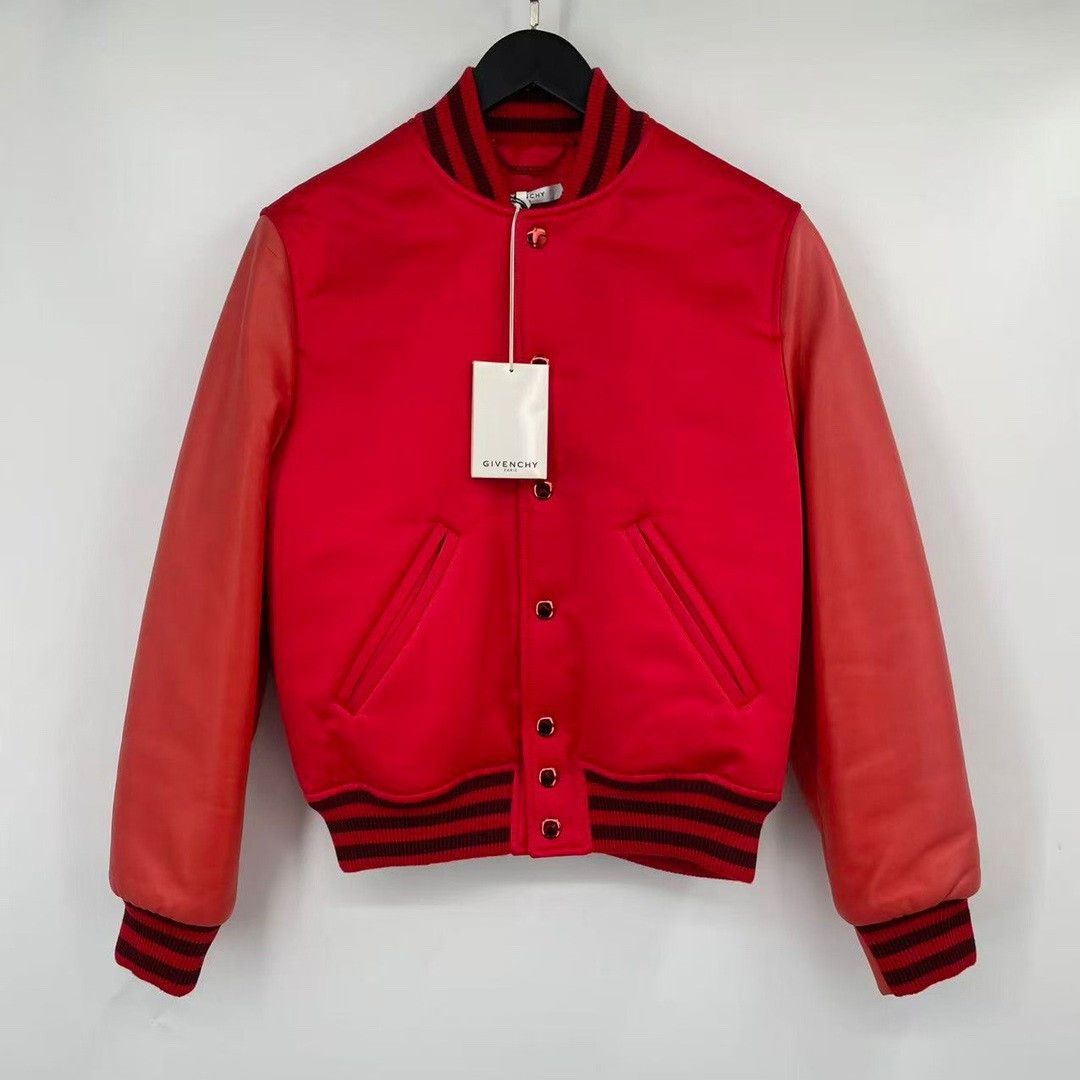 Givenchy Givenchy Red Item 38 Men Size US S / EU 44-46 / 1 - 2 Thumbnail