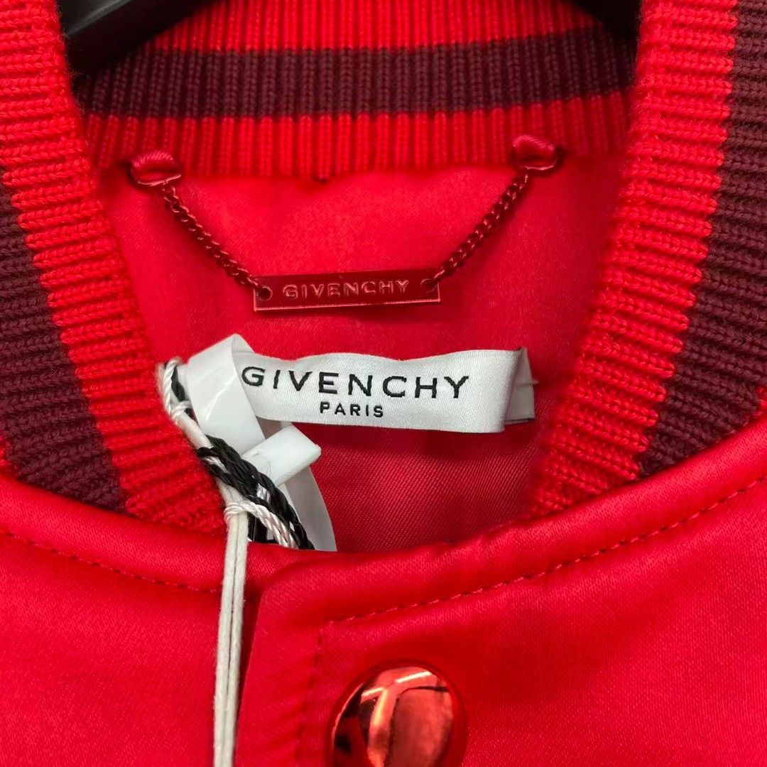 Givenchy Givenchy Red Item 38 Men Size US S / EU 44-46 / 1 - 3 Thumbnail