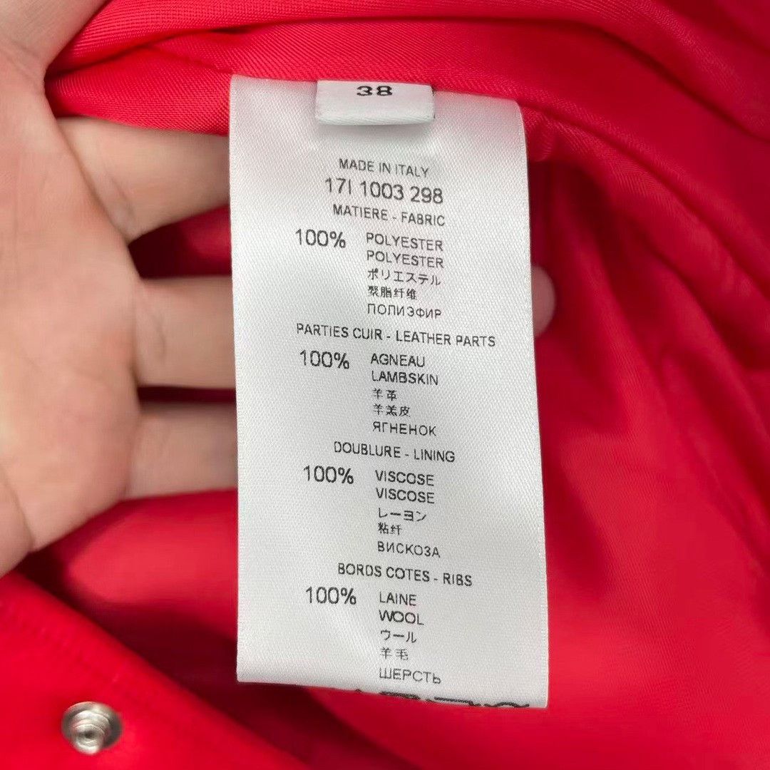 Givenchy Givenchy Red Item 38 Men Size US S / EU 44-46 / 1 - 4 Thumbnail