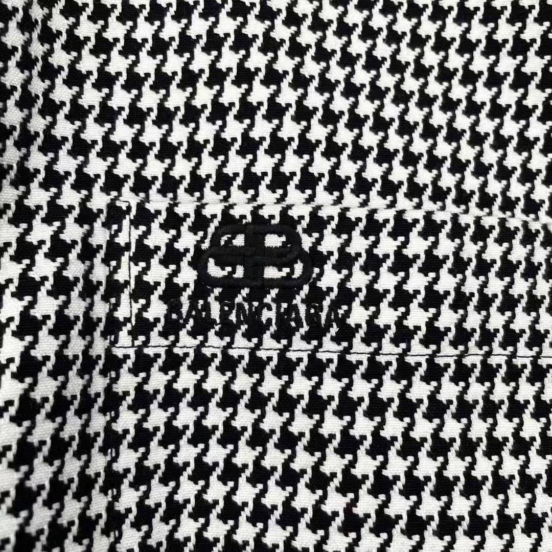 Balenciaga Balenciaga Item 36 Men Size US S / EU 44-46 / 1 - 6 Thumbnail