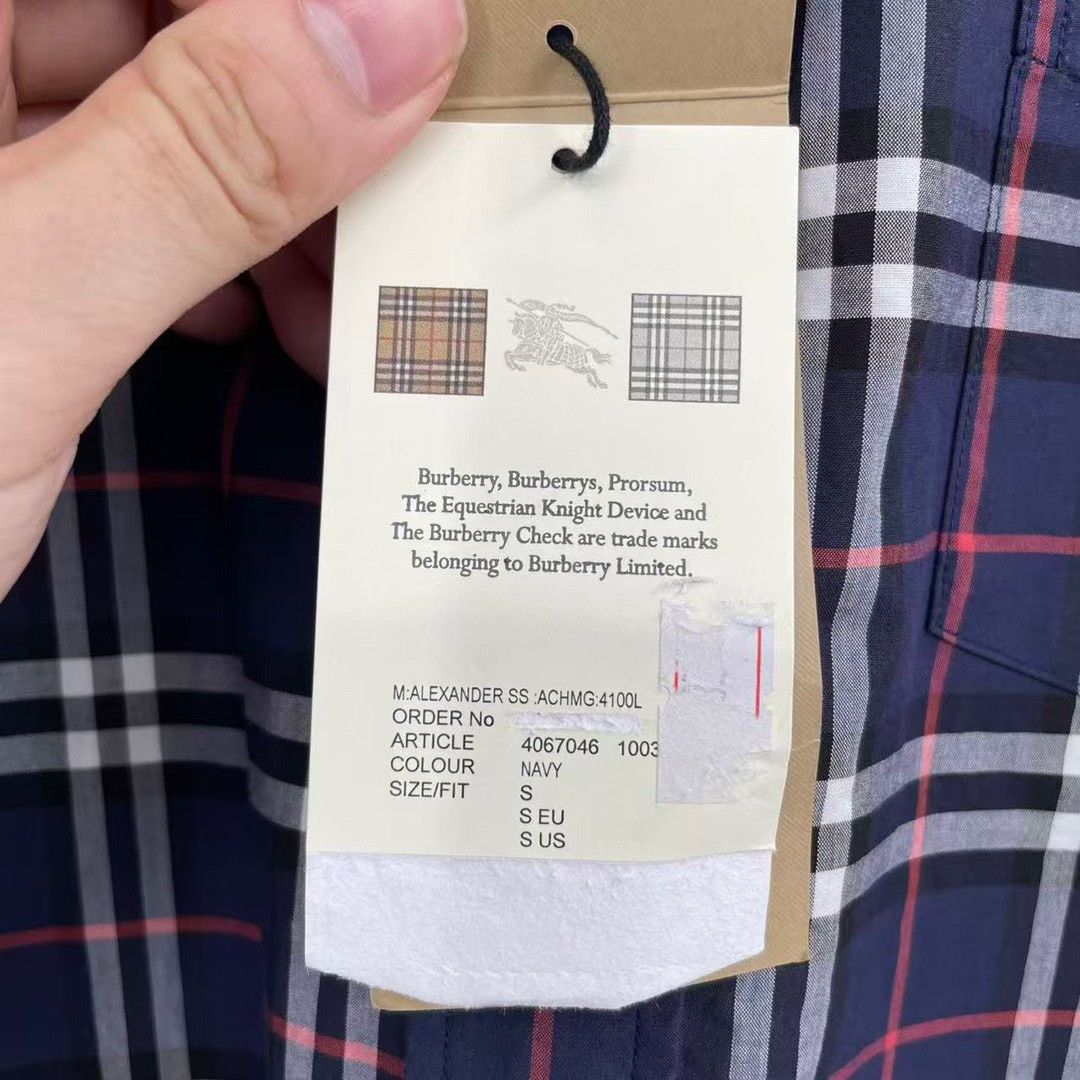 Burberry Burberry Item S Men Size US S / EU 44-46 / 1 - 4 Thumbnail
