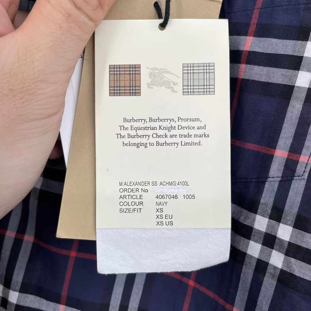 Burberry Burberry Item S Men Size US S / EU 44-46 / 1 - 6 Thumbnail