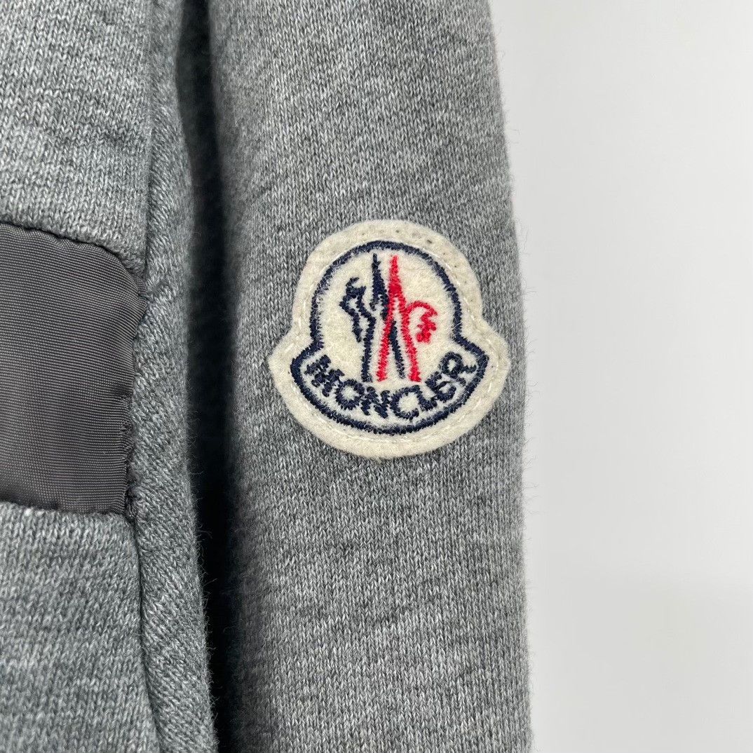 Moncler Moncler Gray Light Jacket M Men Size US M / EU 48-50 / 2 - 5 Thumbnail