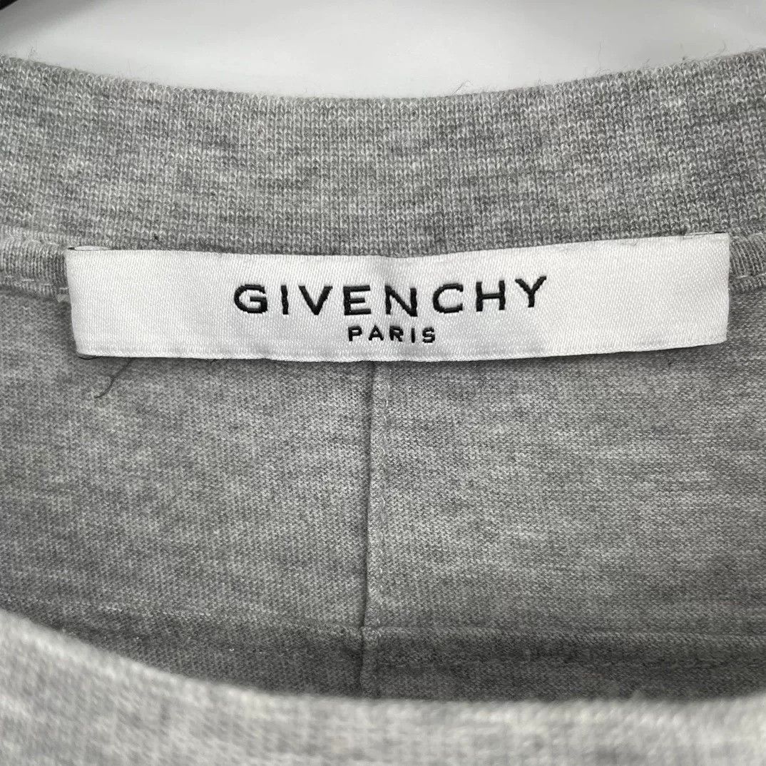 Givenchy Givenchy Gray T-Shirt XS Men Size US XS / EU 42 / 0 - 3 Thumbnail