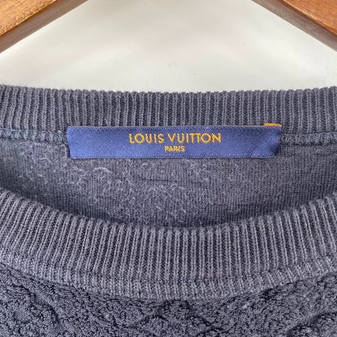 Louis Vuitton Louis Vuitton T-Shirt XS Men Size US XS / EU 42 / 0 - 3 Thumbnail