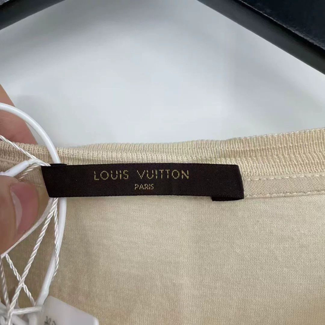 Louis Vuitton Louis Vuitton T-Shirt S Men Size US S / EU 44-46 / 1 - 3 Thumbnail